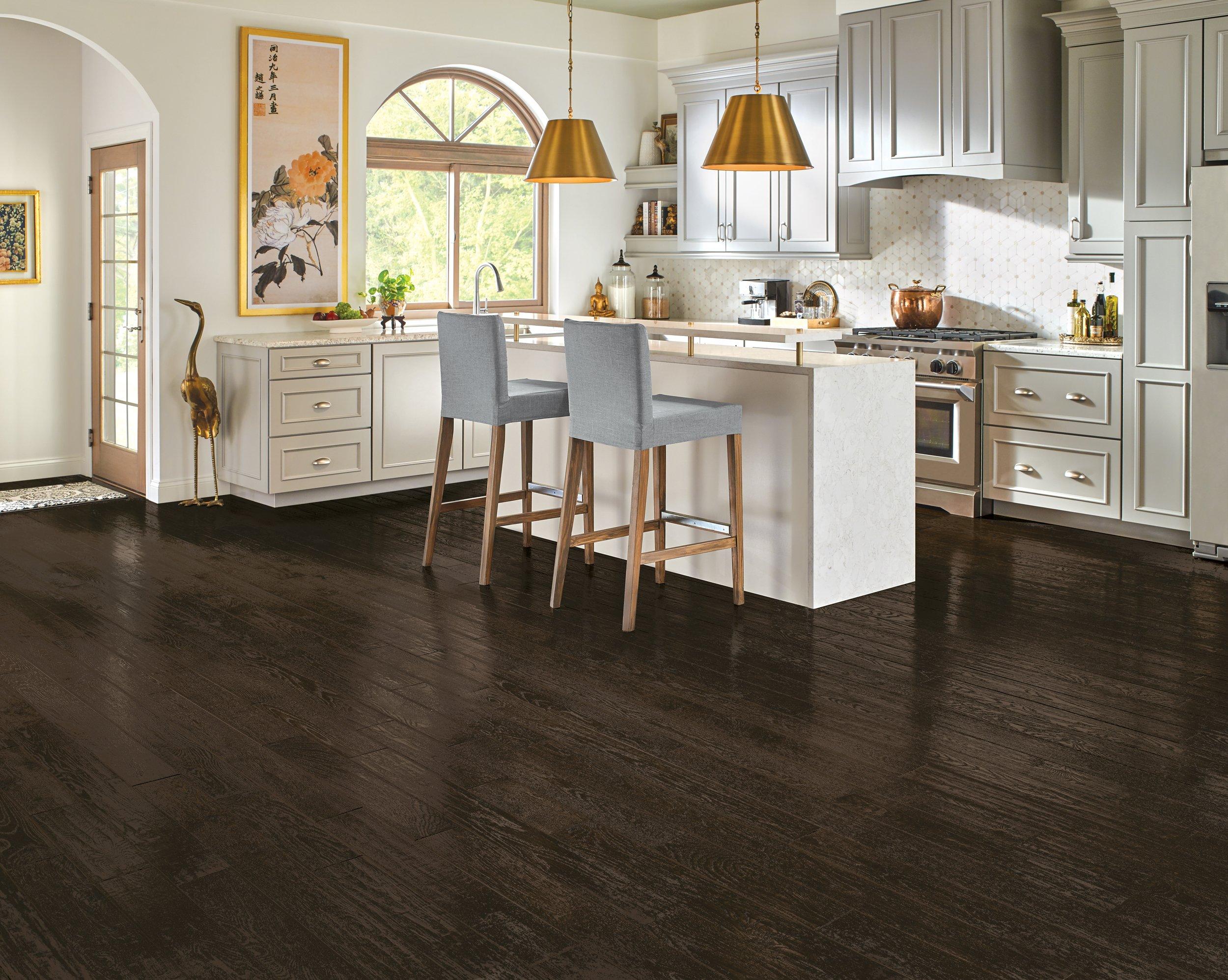 Torrace White Oak Distressed Solid Hardwood