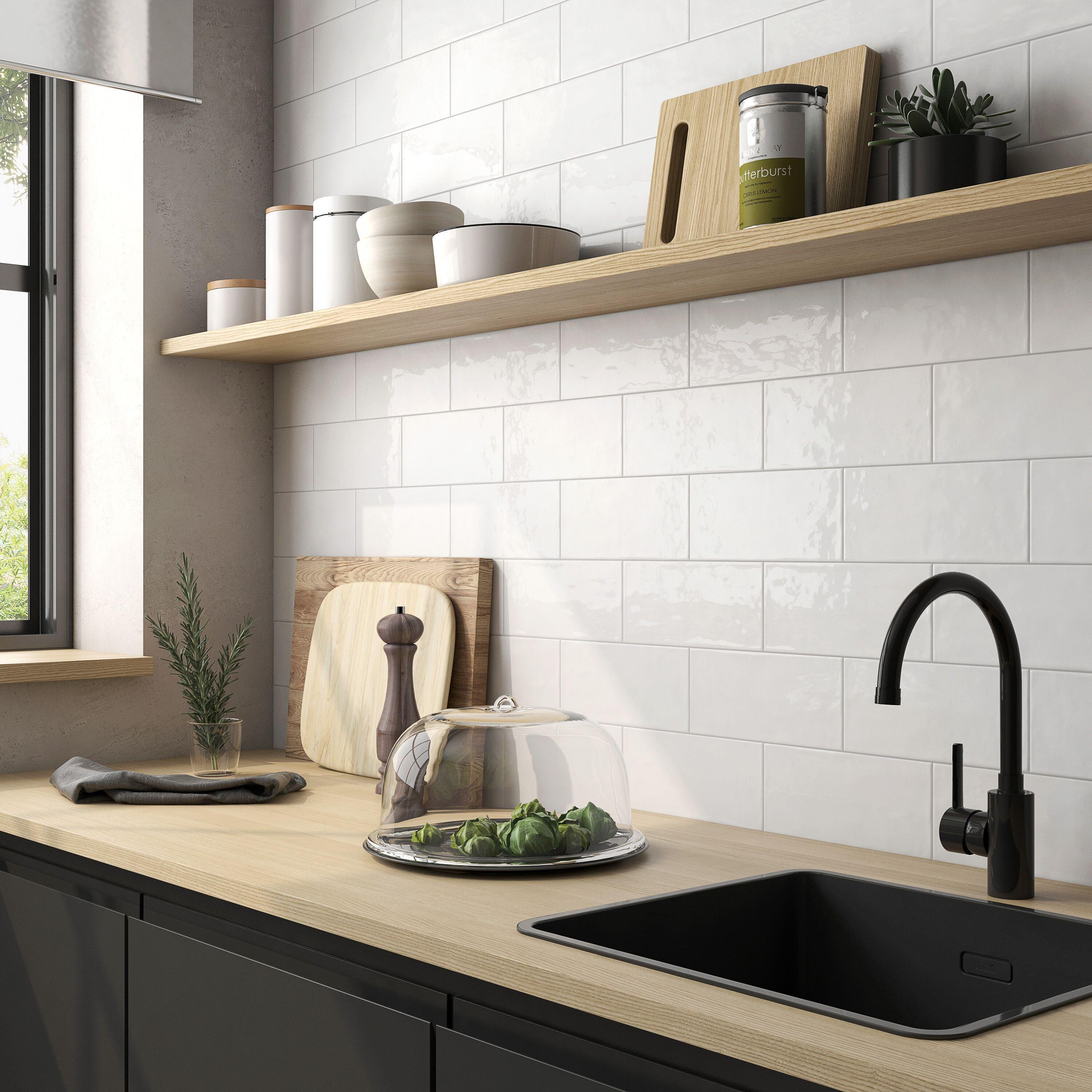 Maiolica White Polished Ceramic Tile