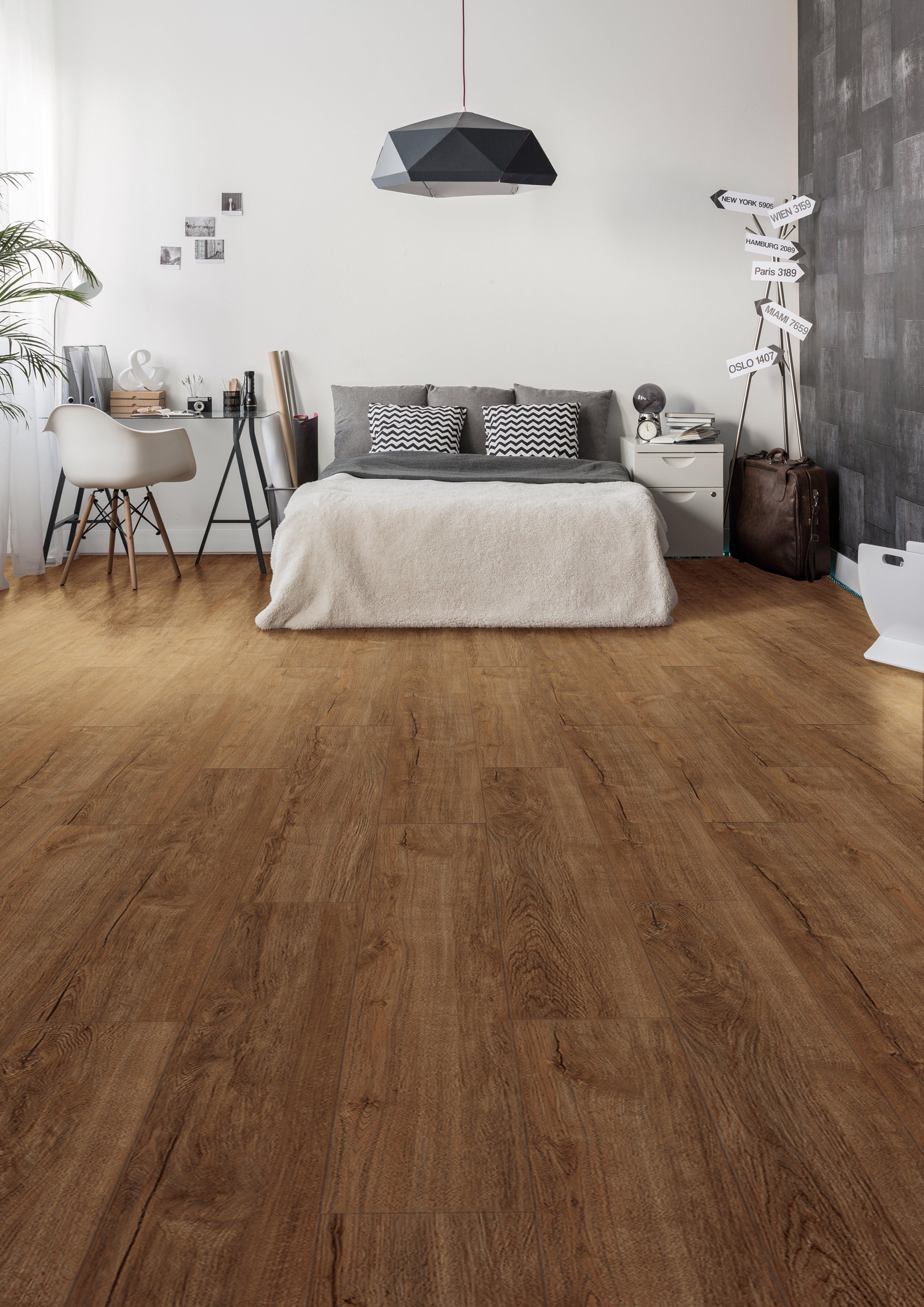 Modern Oak Luxury Vinyl Plank