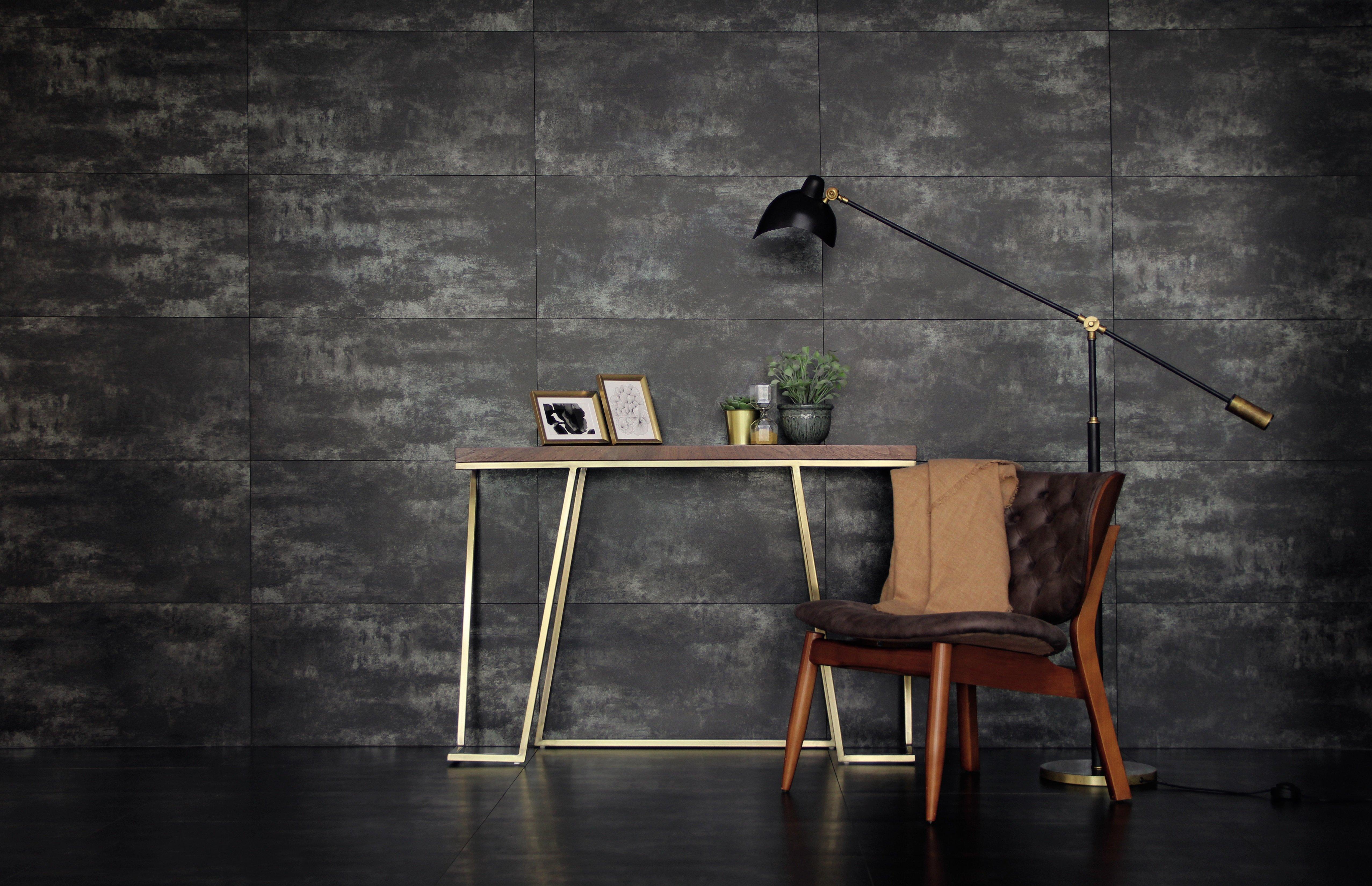 Metallic Black Porcelain Tile