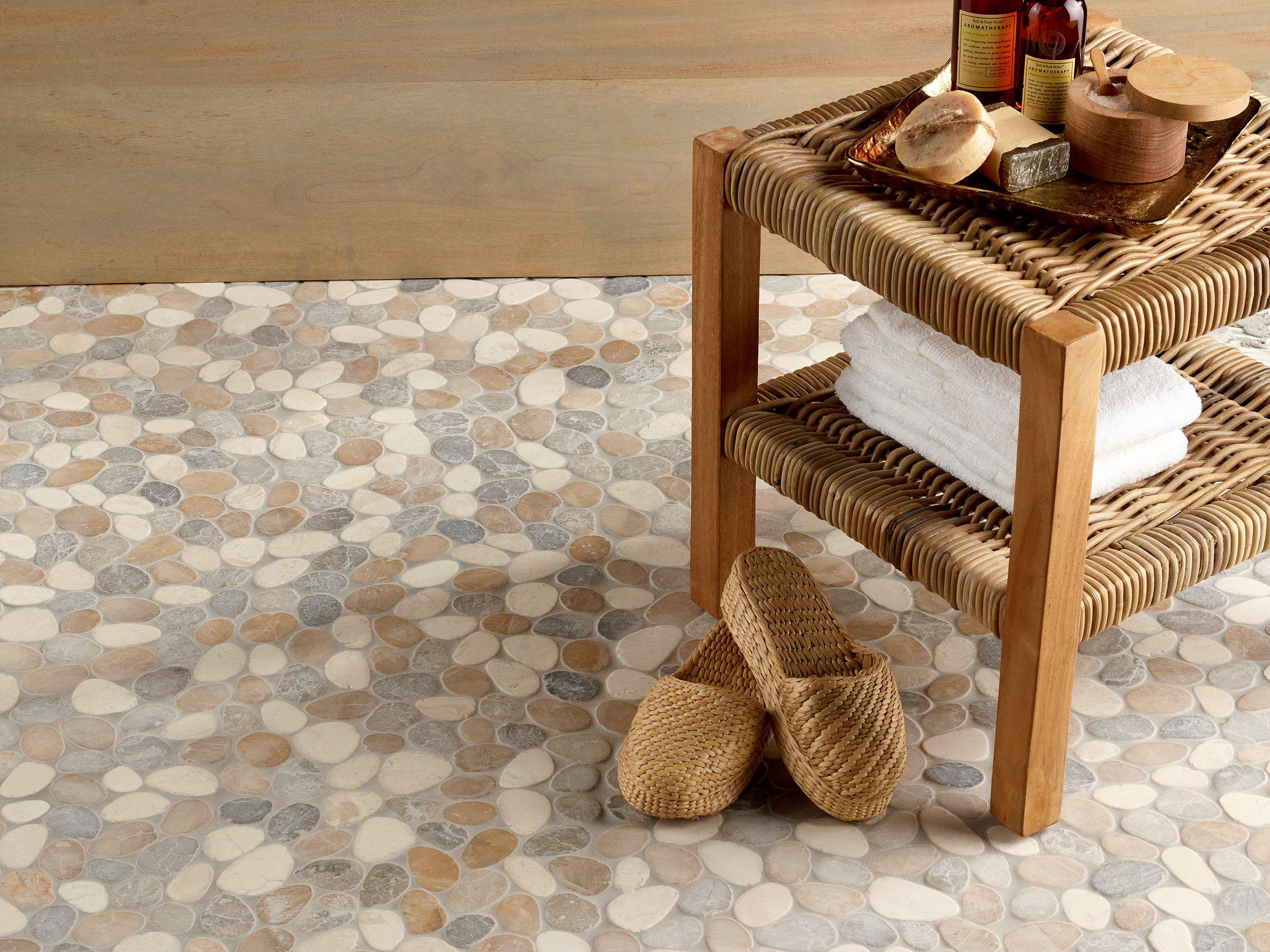 Malta Tumbled Pebble Mosaic