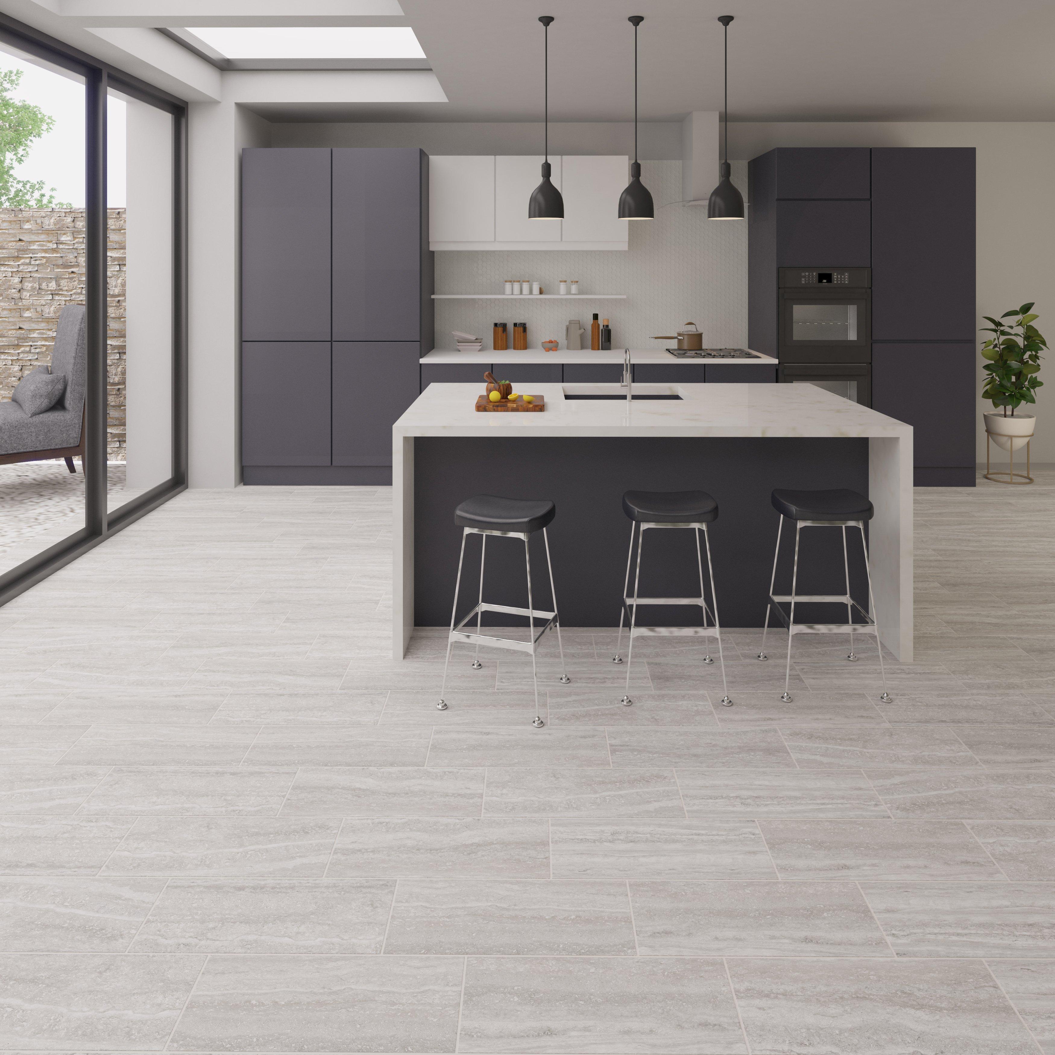 Silver Falls Quick Lock Porcelain Tile