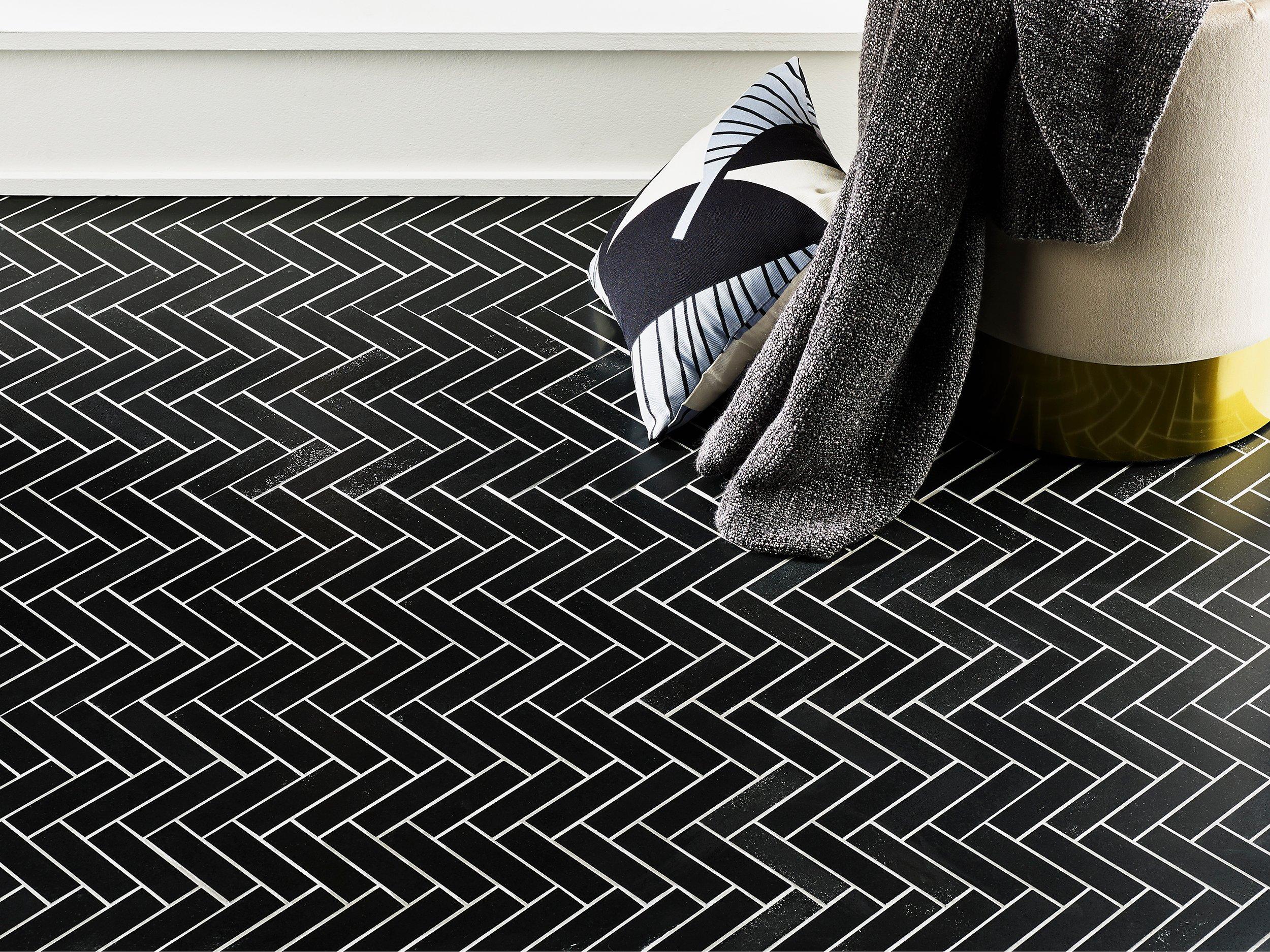 Jet Black Basalt Herringbone Mosaic 12 X 12 100879915 Floor And Decor