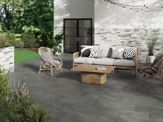 Outdoor area with slate.