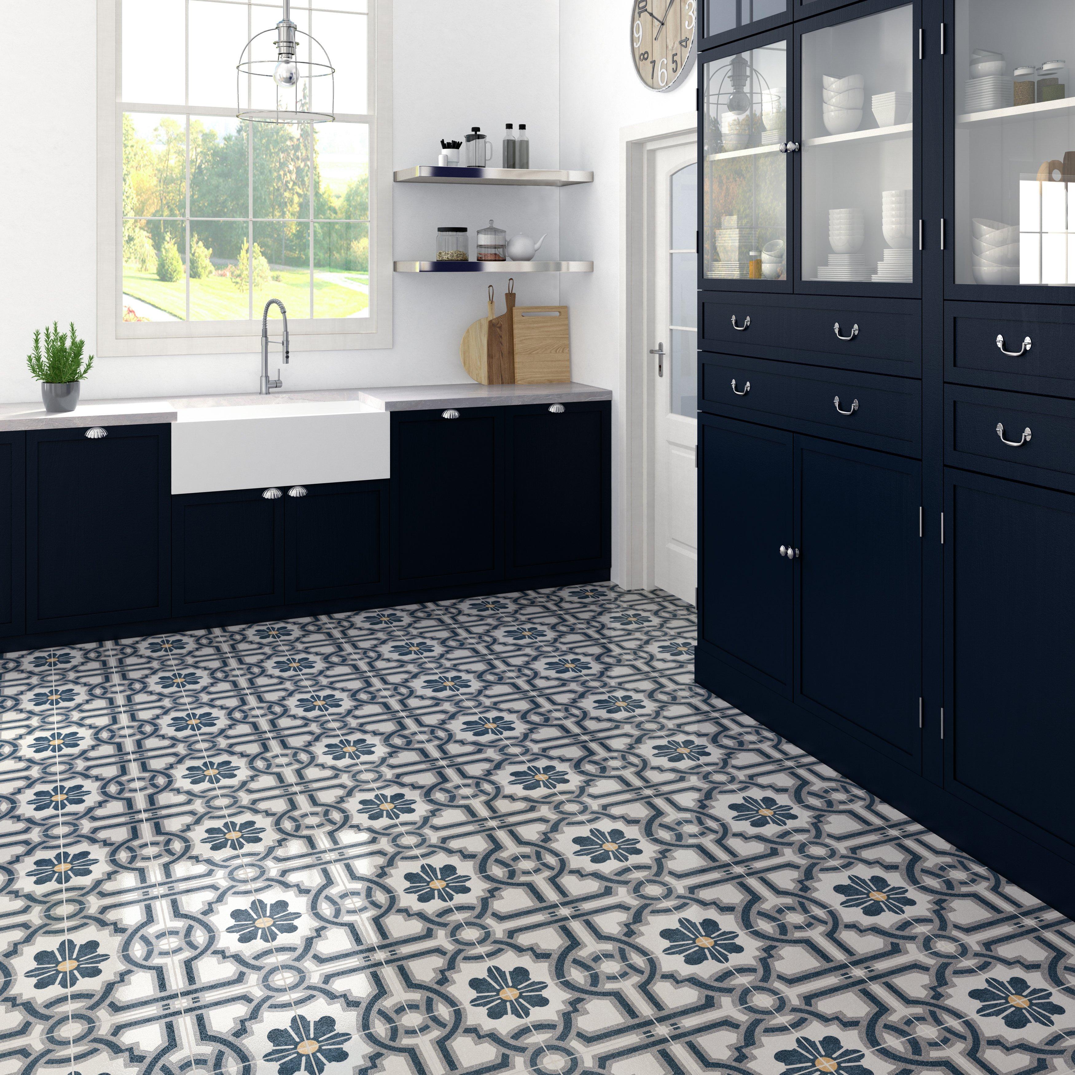 Flor de Palacio Porcelain Tile