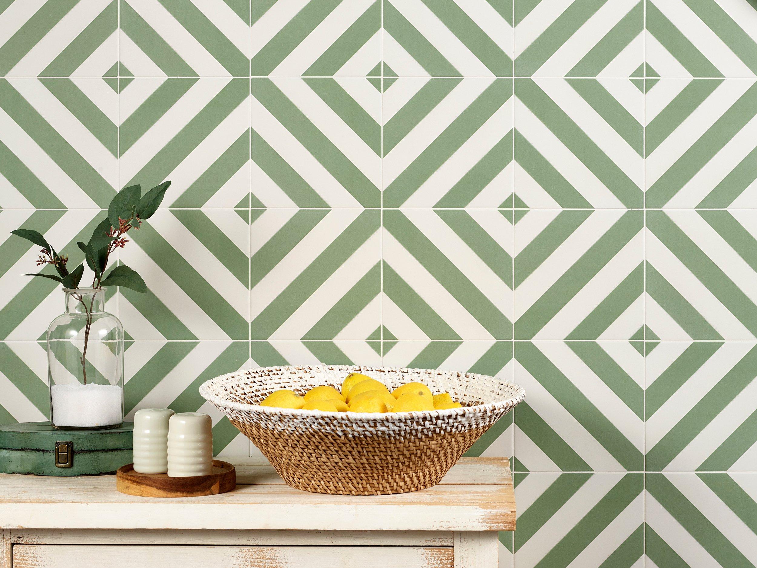 Diagonal Sabia Porcelain Tile