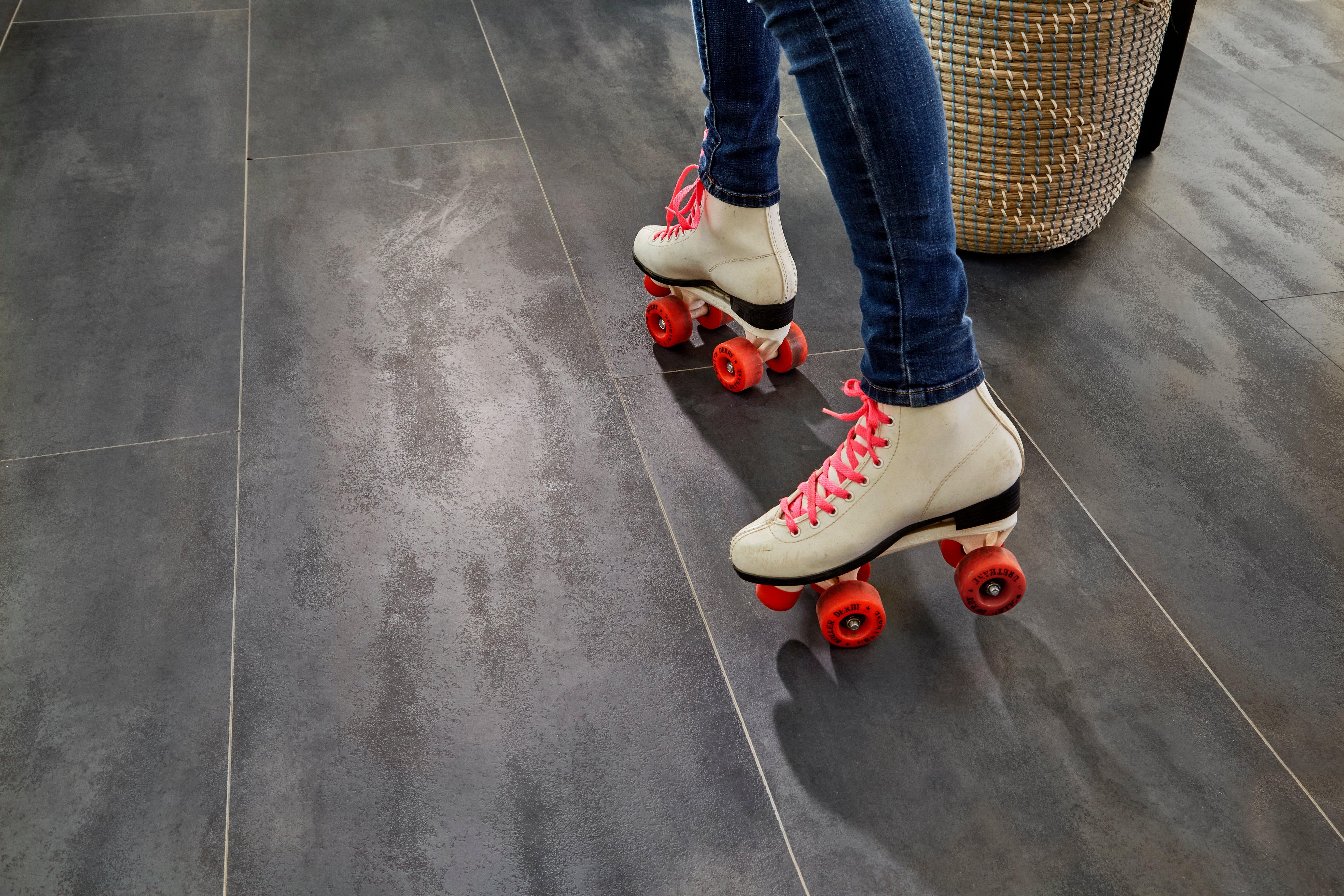Carbon Ash Hybrid Resilient Flooring