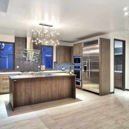 Argento Al Contro Porcelain TIle