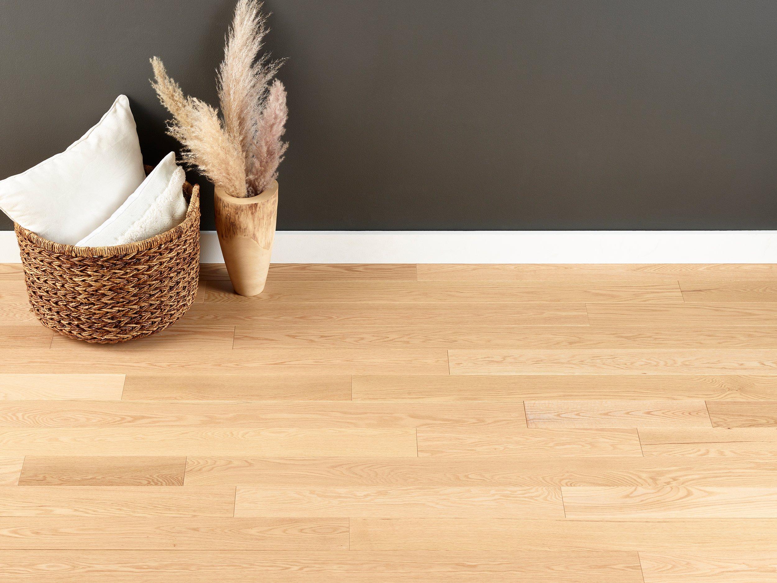 Pure Genius Inverness Red Oak Smooth Solid Hardwood