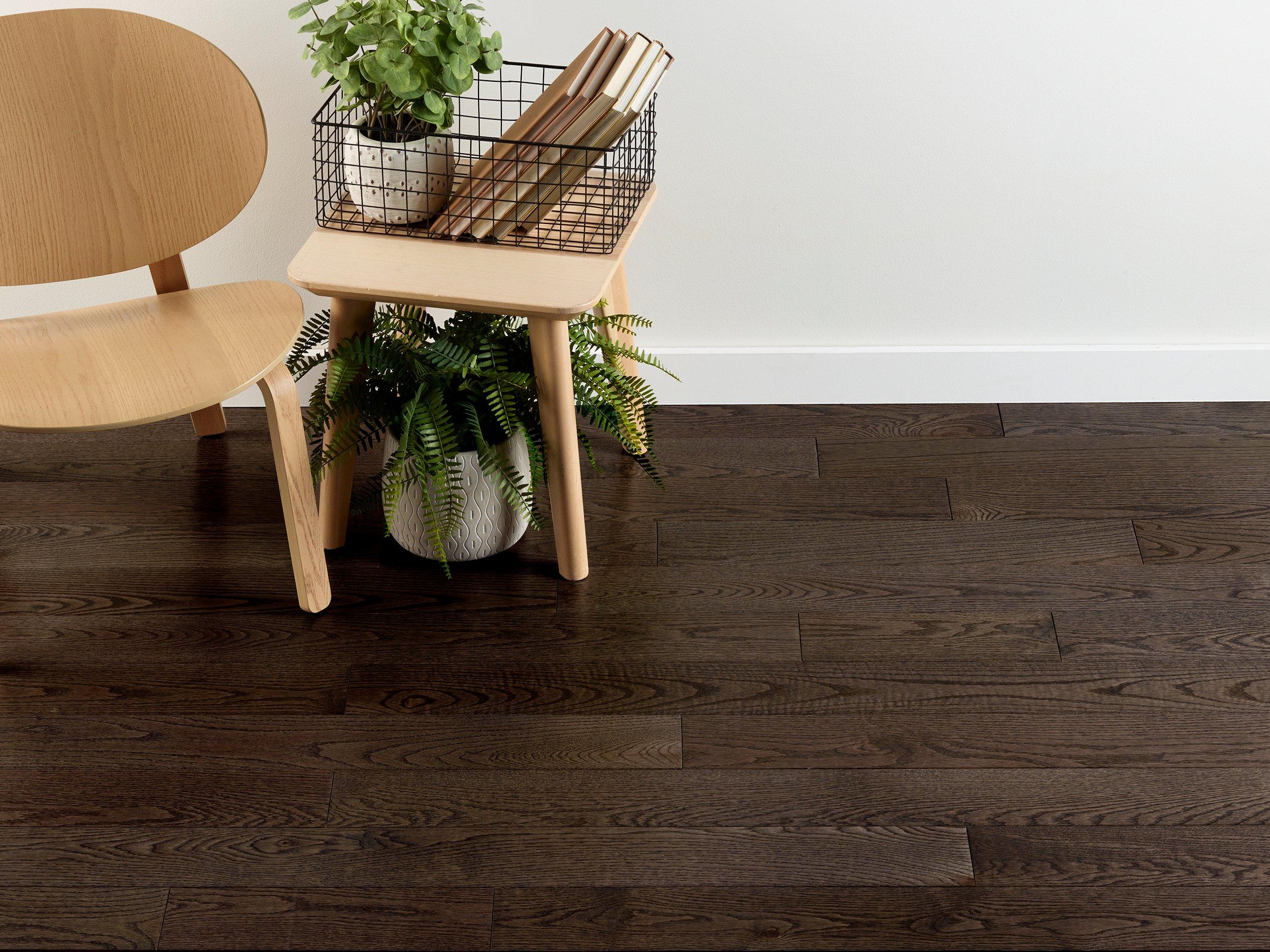 Coastline Red Oak Smooth Solid Hardwood