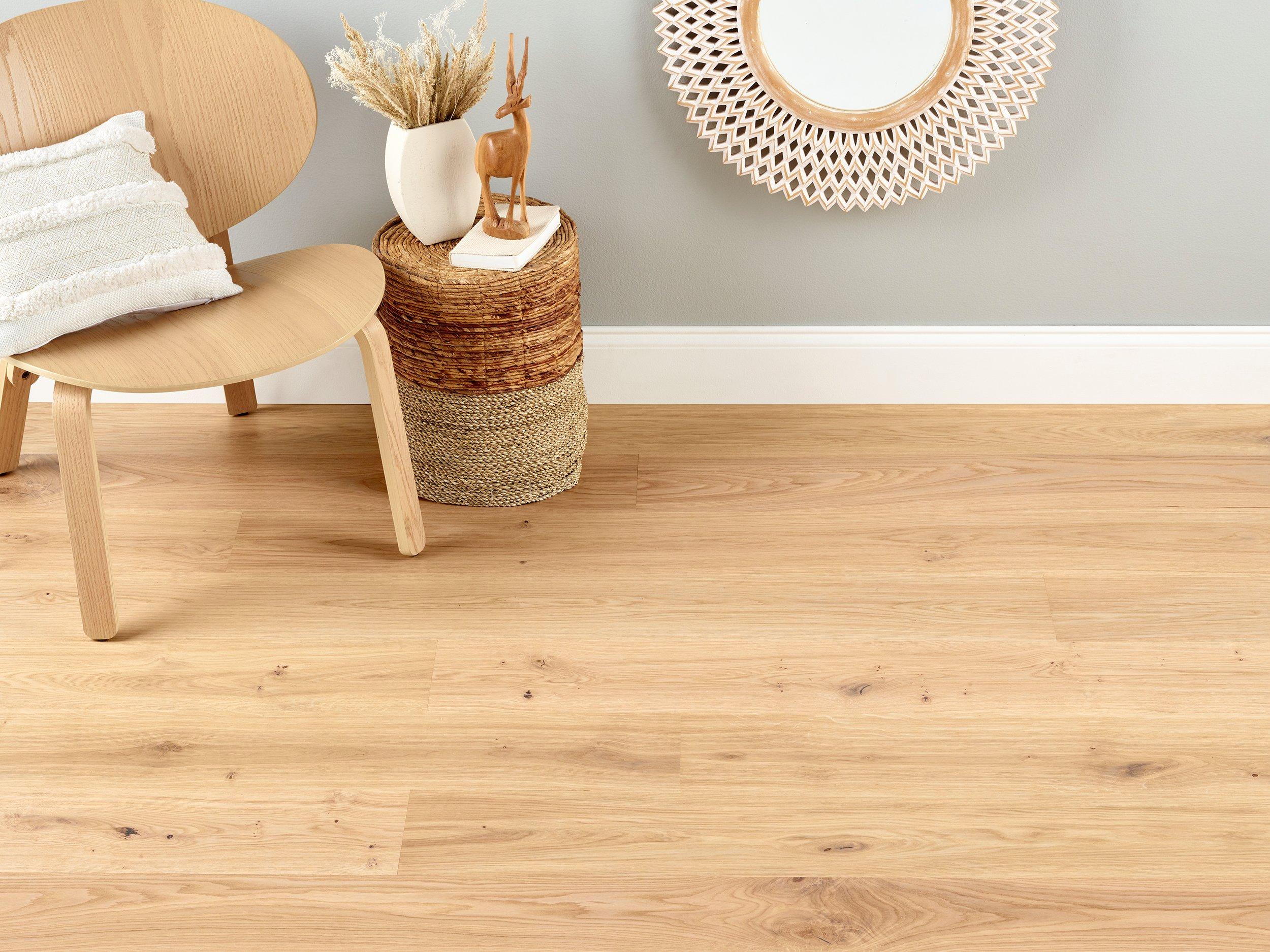 Chaumont White Oak Wire-Brushed Engineered Hardwood