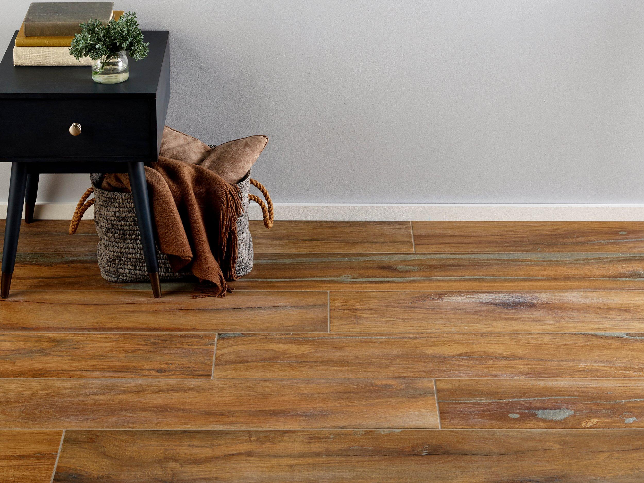 Eldora Blend Wood Plank Porcelain Tile