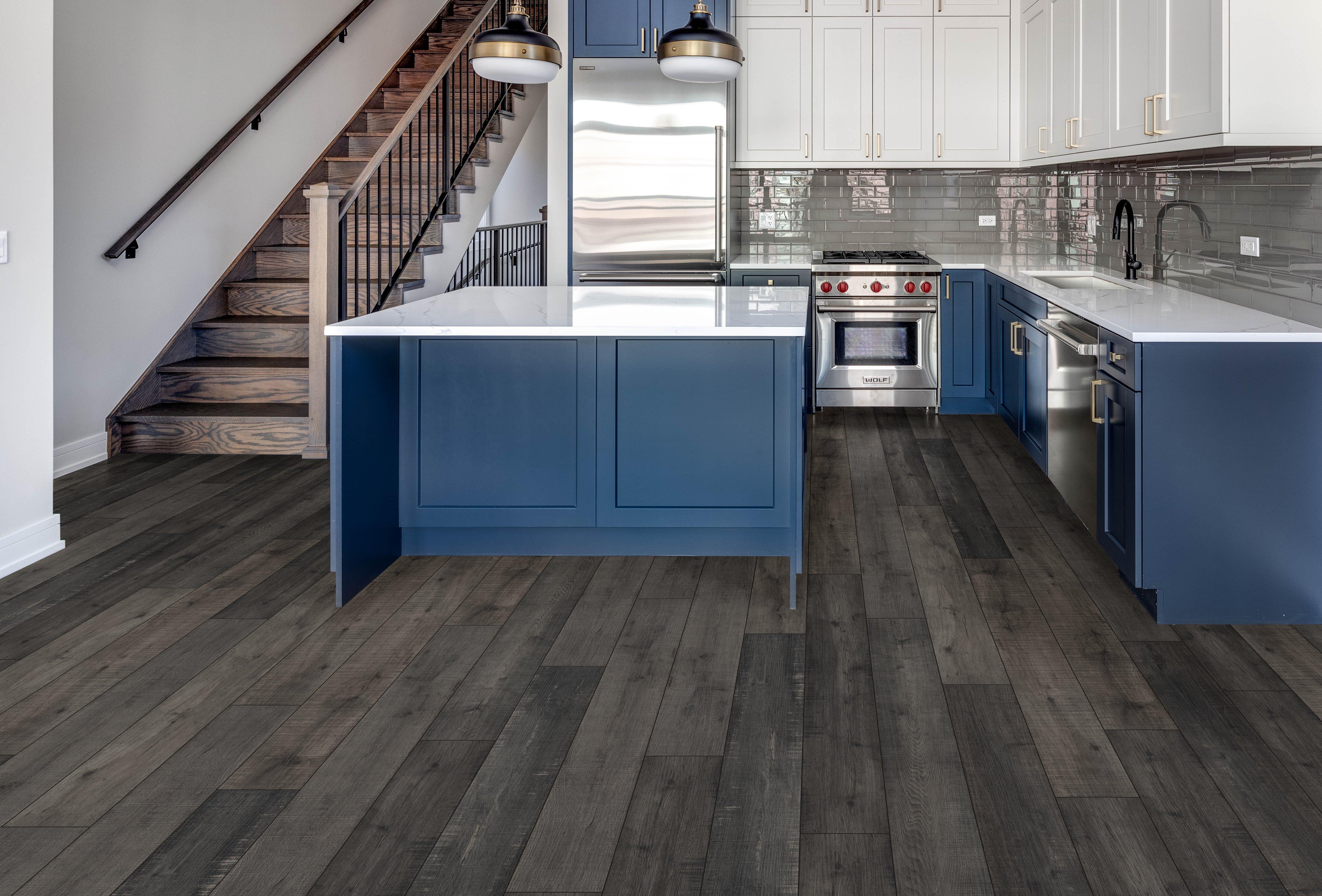 Bellevue Moon Waterproof Laminate Plank