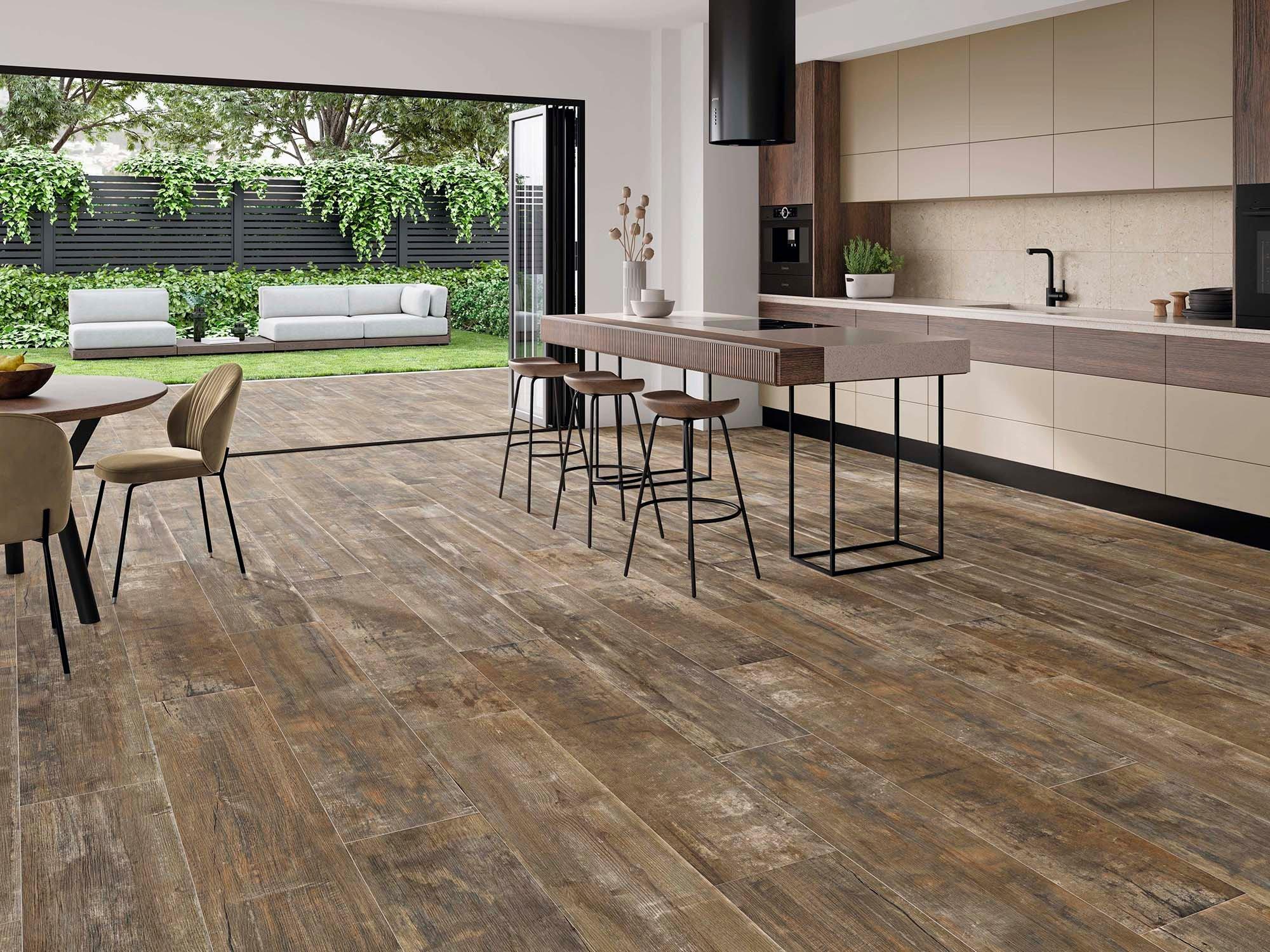 Cantina Dark Wood Plank Porcelain Tile