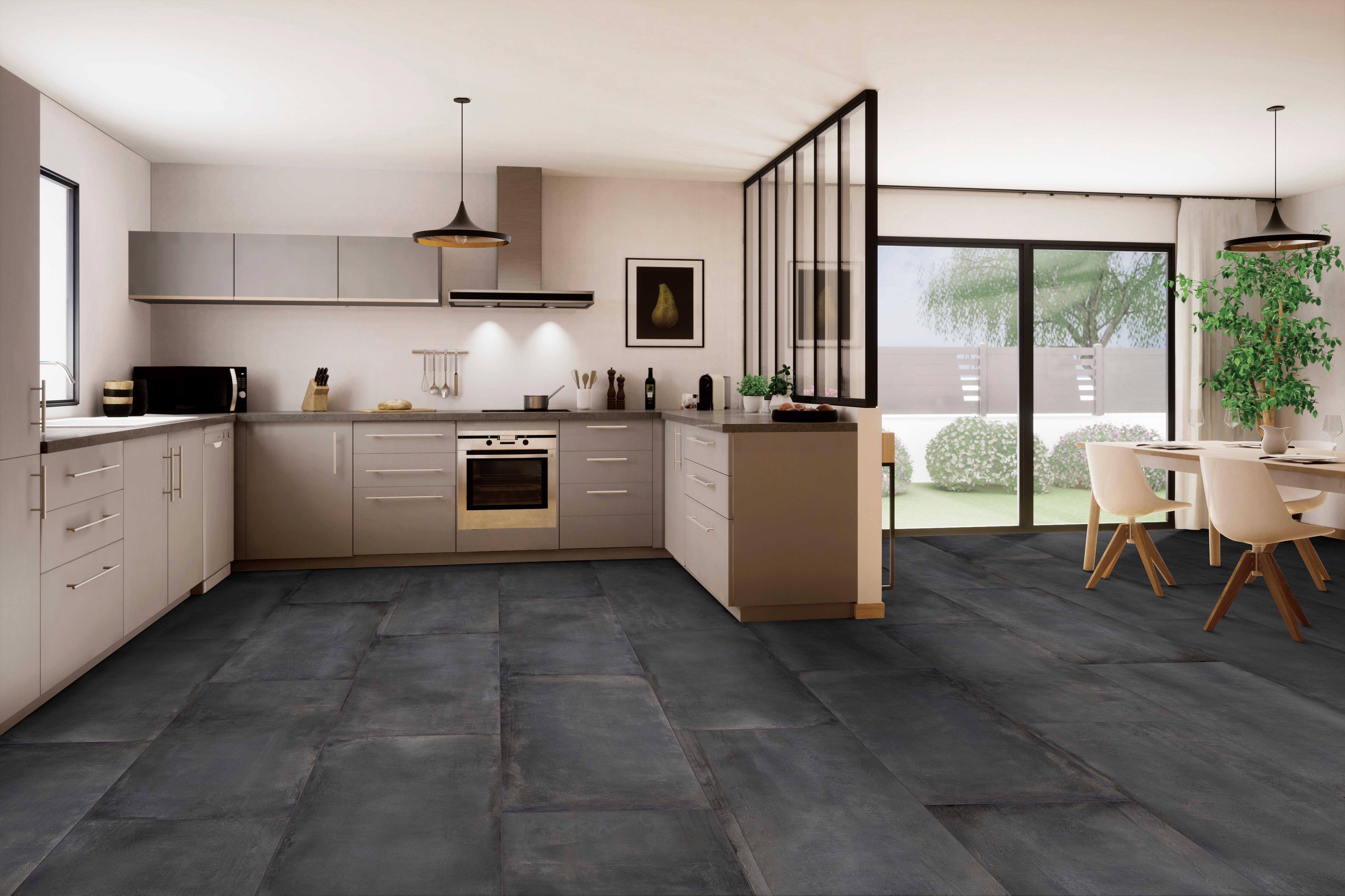 Loma Dark Porcelain Tile