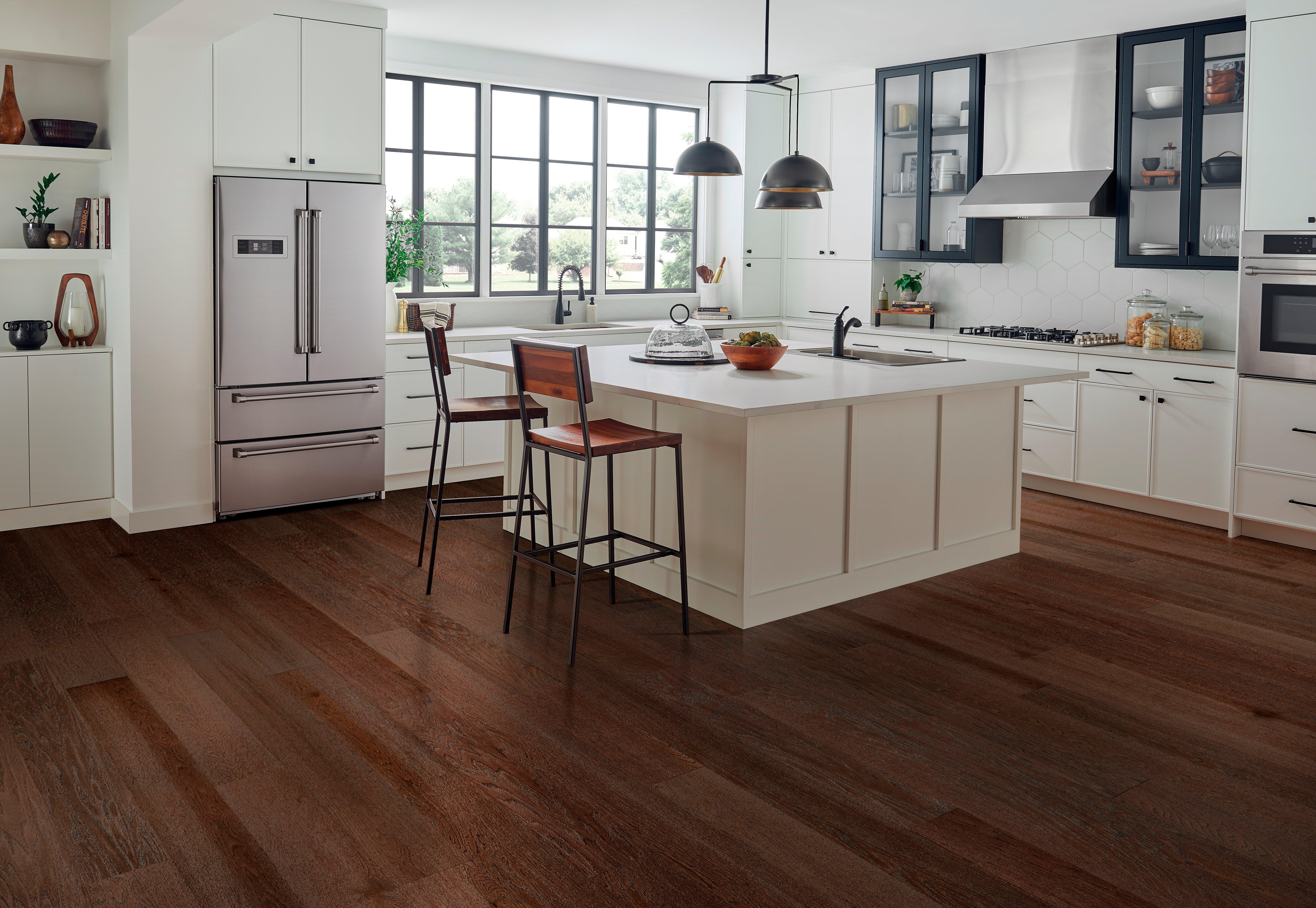 Parson Red Oak Wire-Brushed Engineered Hardwood
