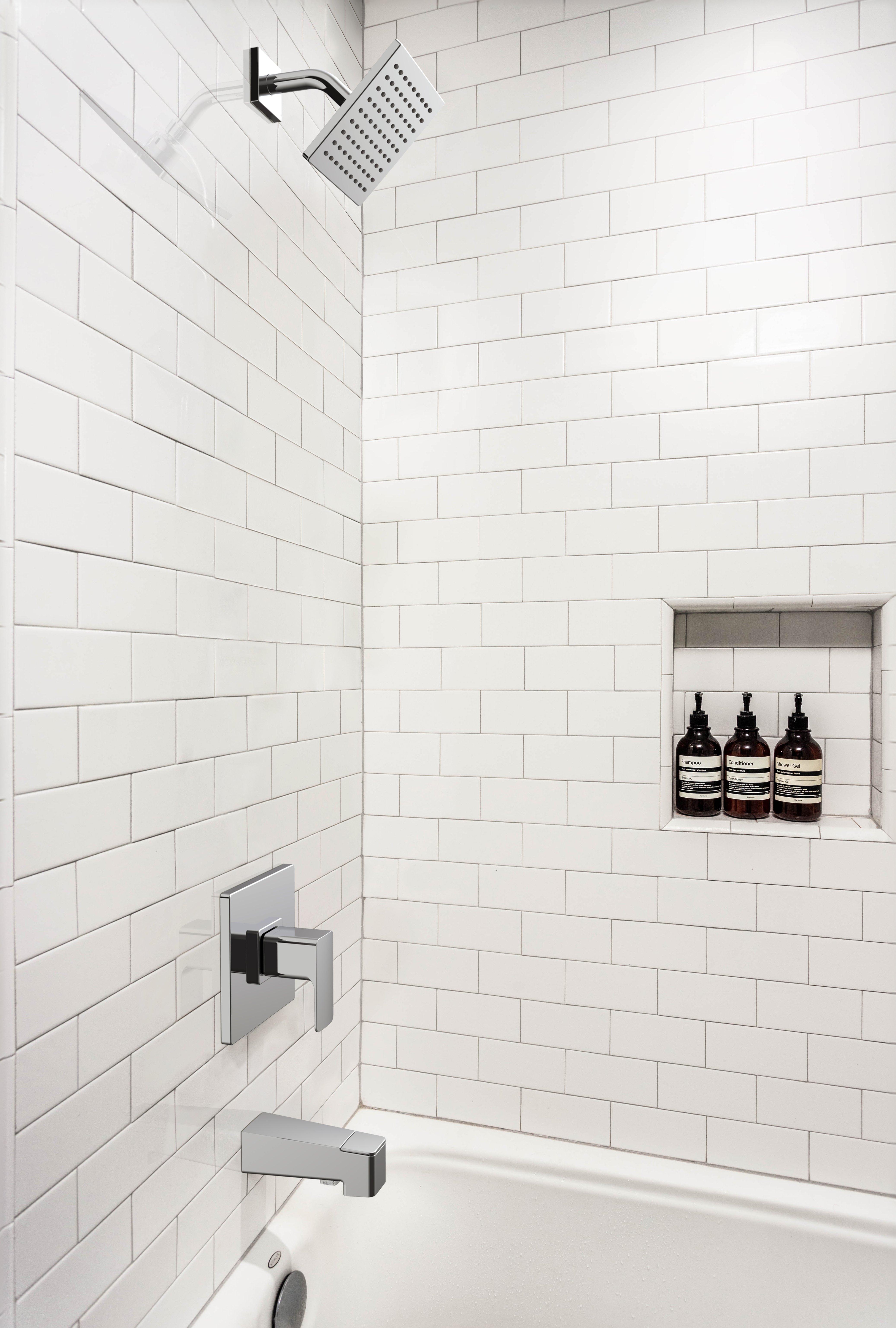 Royce Chrome Tub and Shower Combination