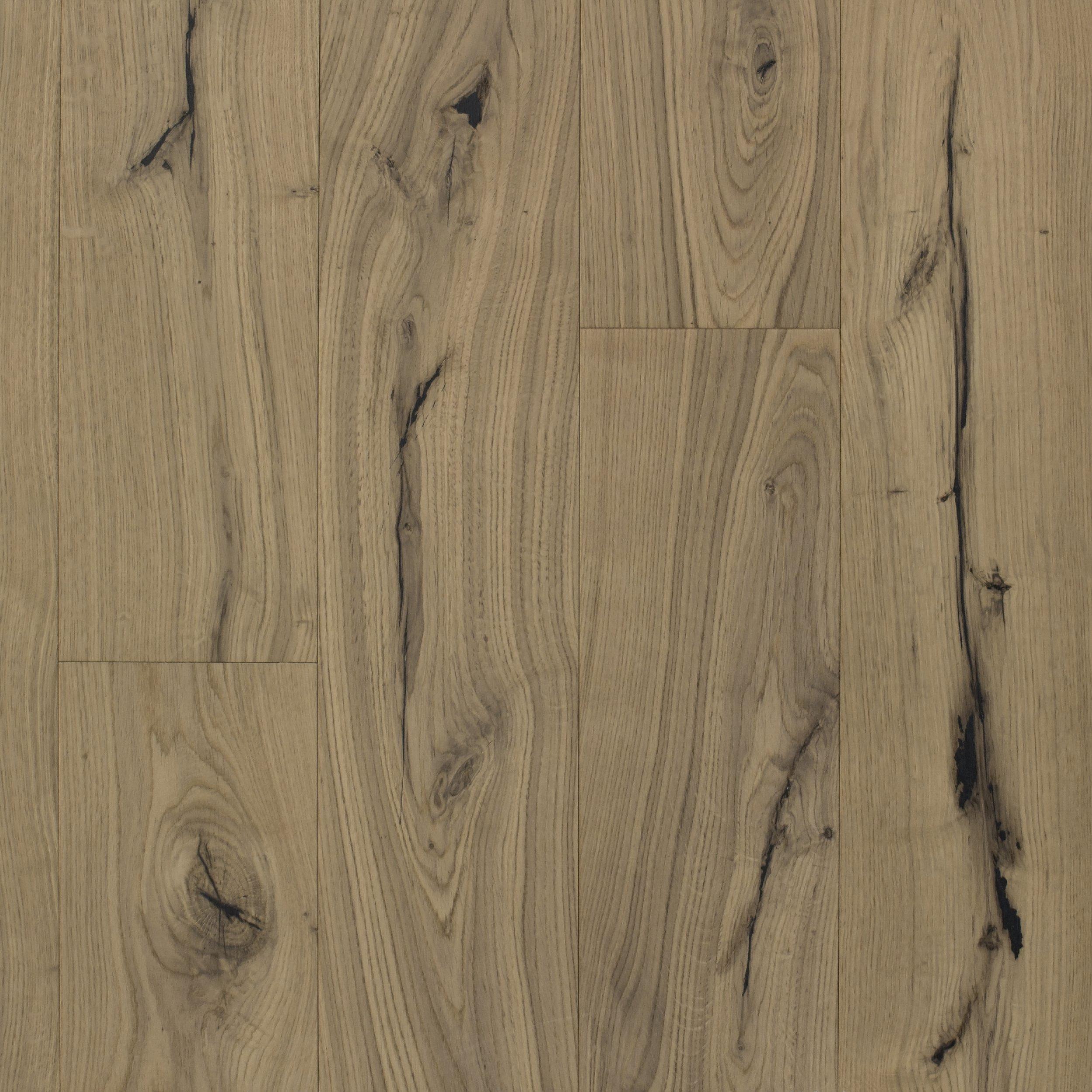 Waylan White Oak Wire-Brushed Engineered Hardwood