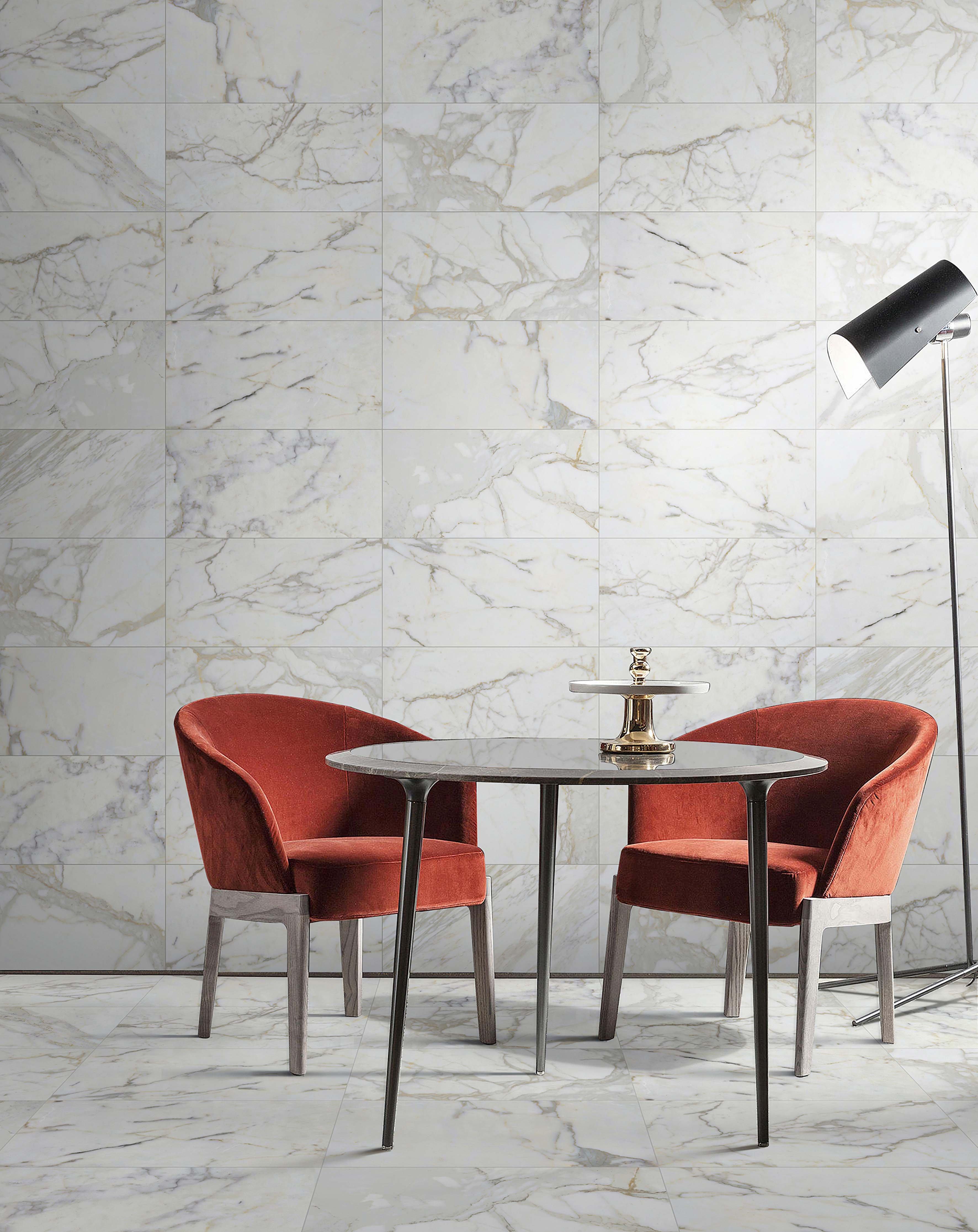 Calacatta Premium Honed Marble Tile