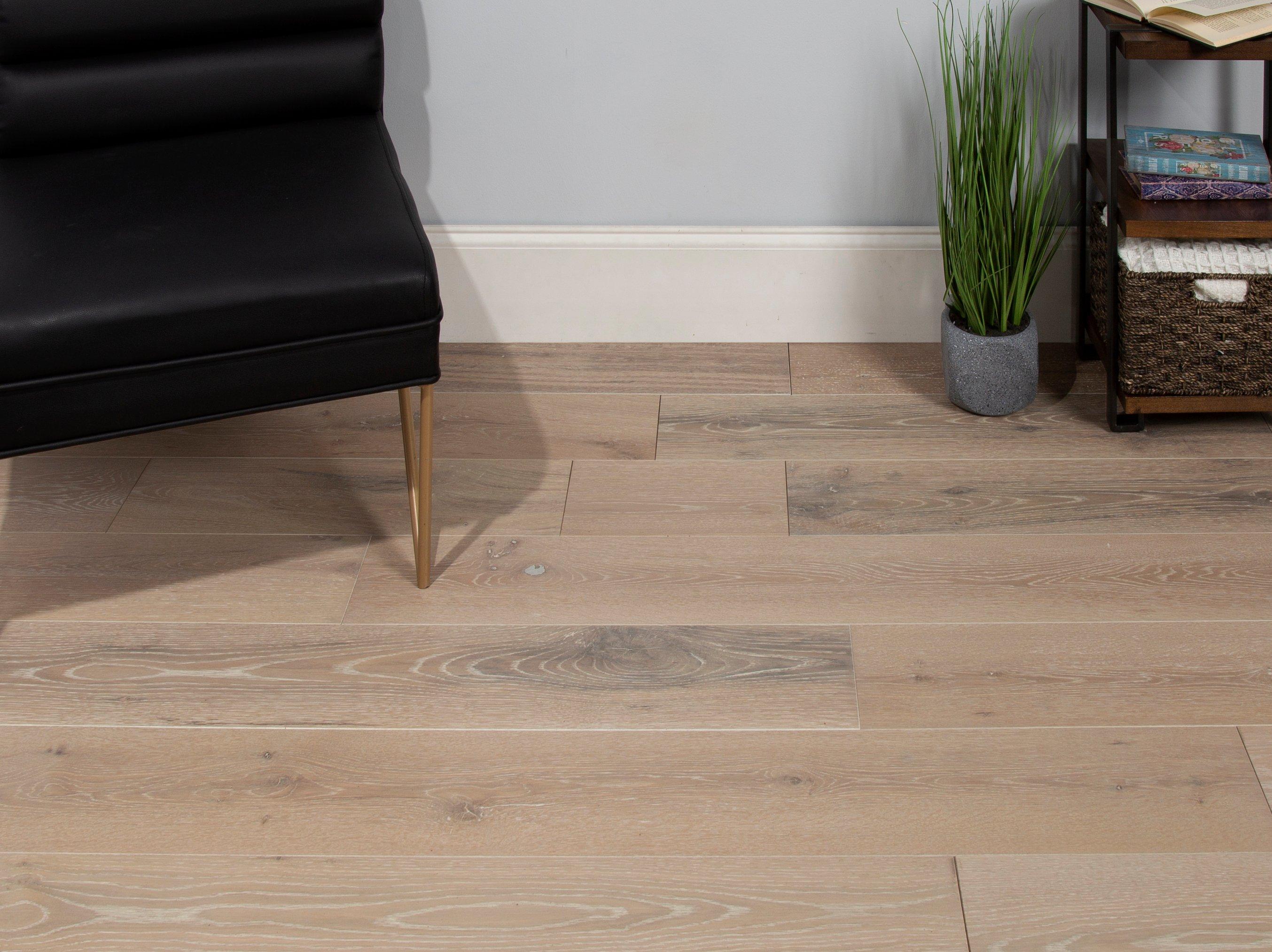 Prescott White Oak Wire Brushed Engineered Hardwood