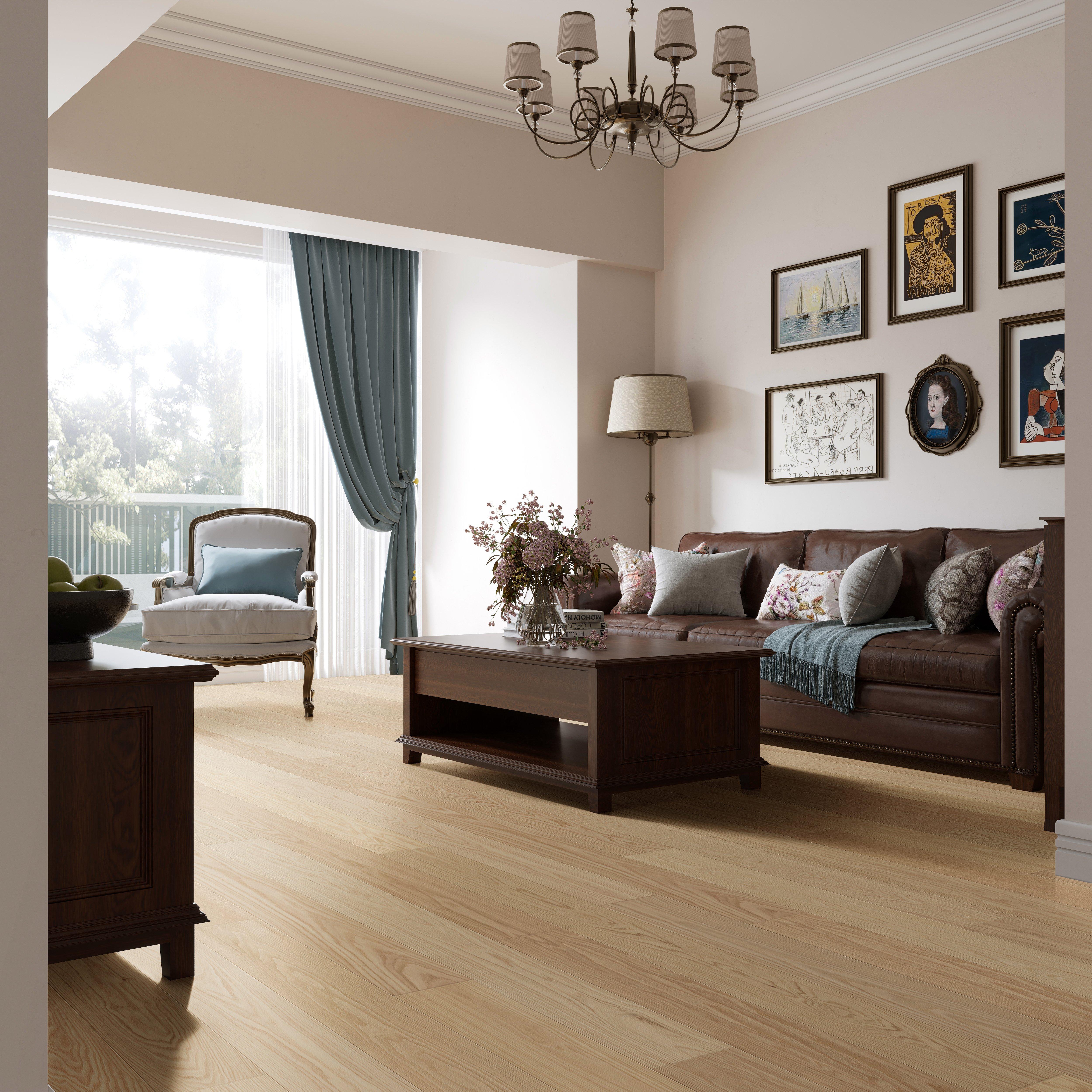 Cannes Red Oak Wire Brushed Engineered Hardwood