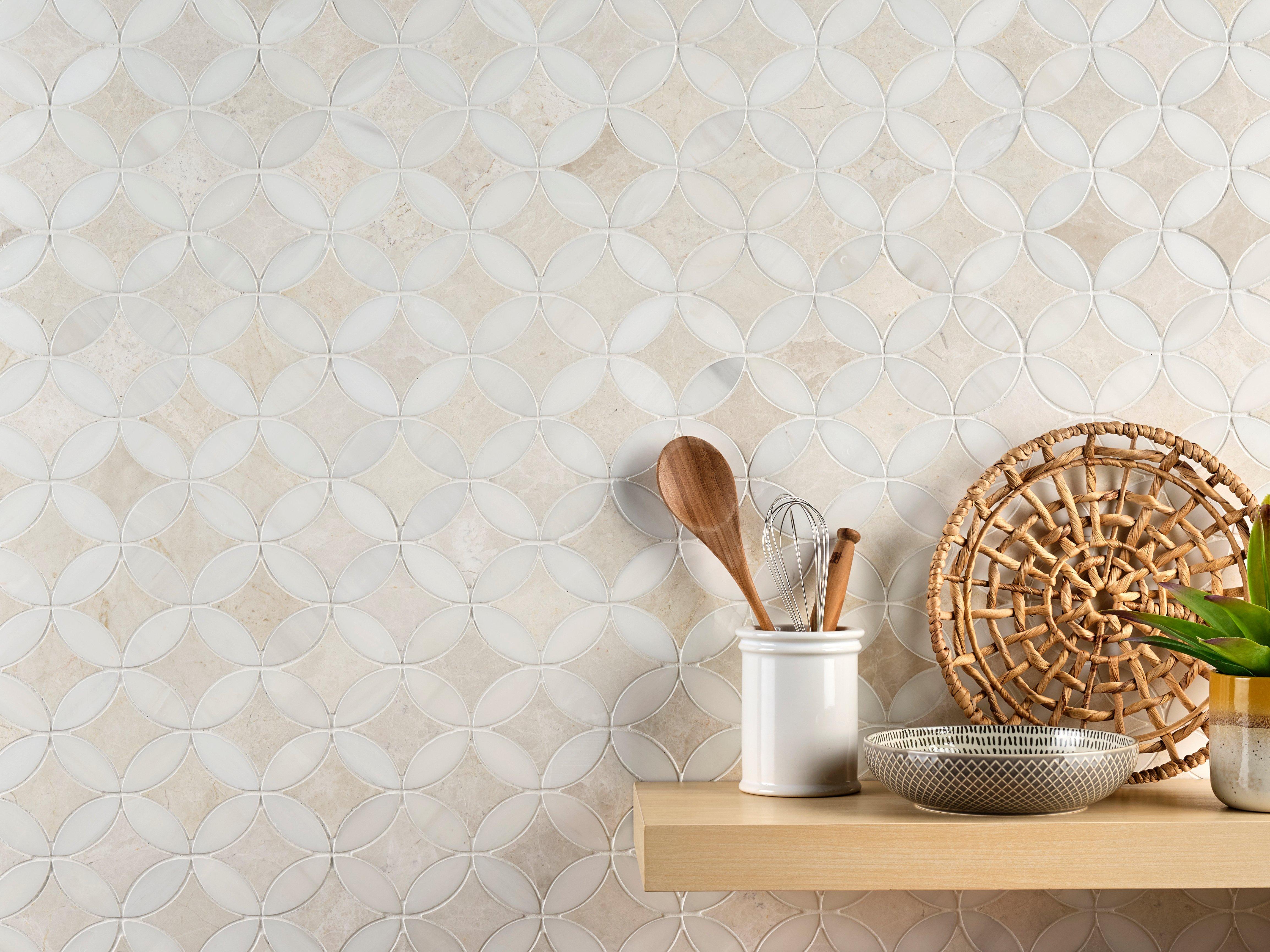 Vanilla Dolo Honed Crescent Mosaic