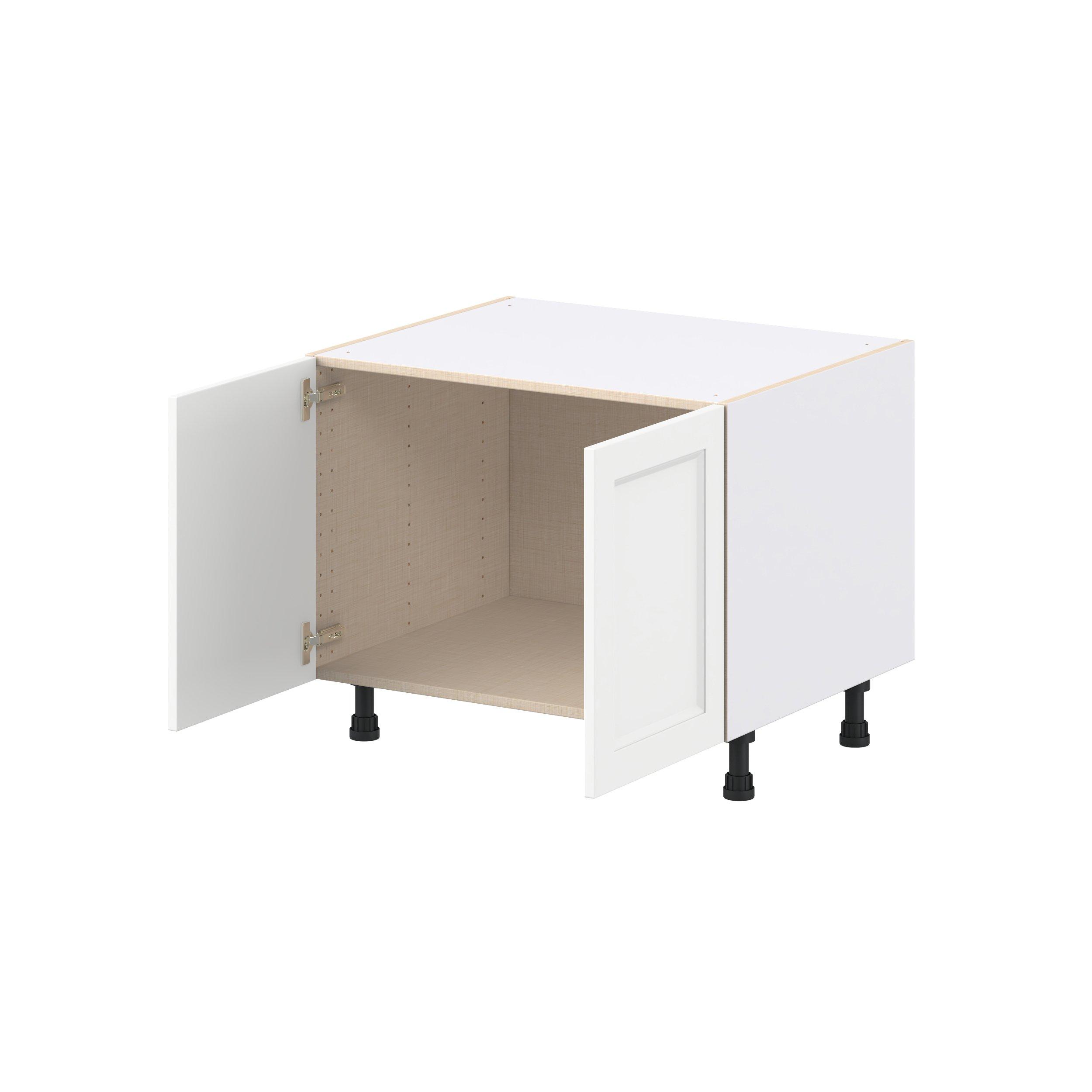 Peachtree 30 in. Painted Bright White Apron Sink Base