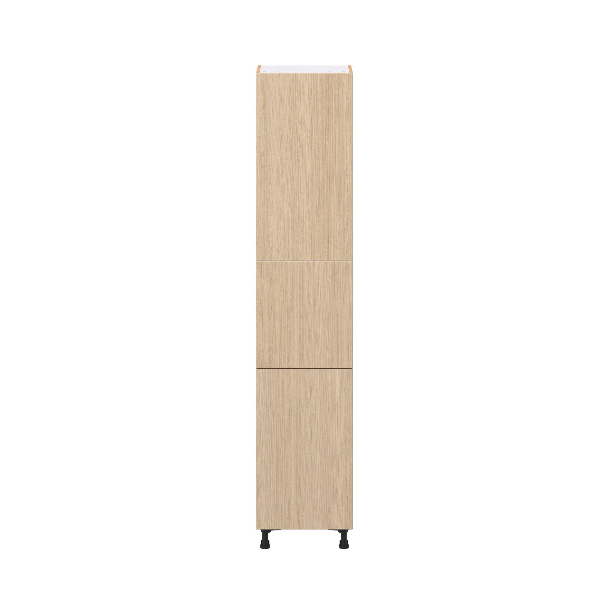 Glenwood 18 in. Mojavi Oak Door Pantry Cabinet