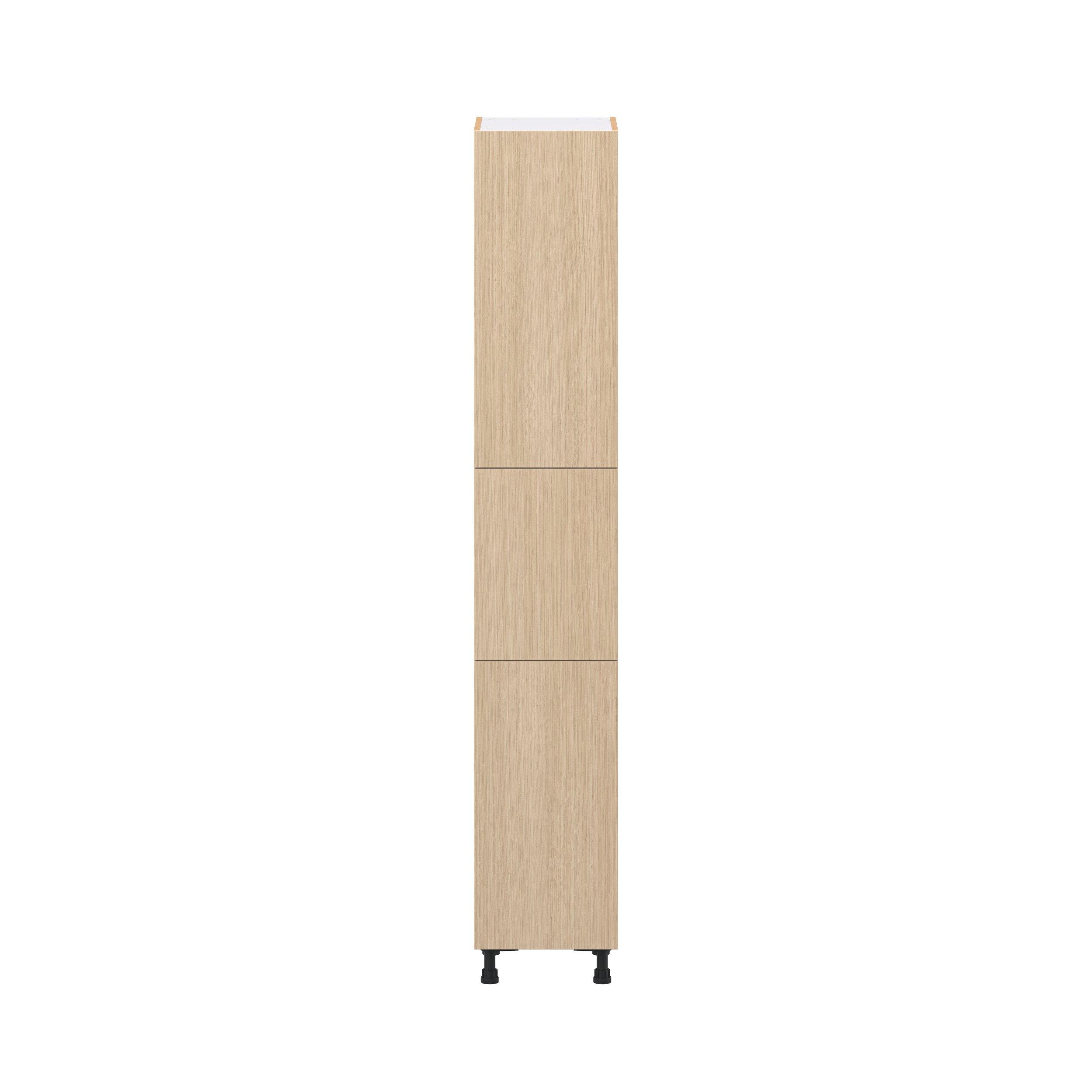 Glenwood 15 in. Mojavi Oak Door Pantry Cabinet