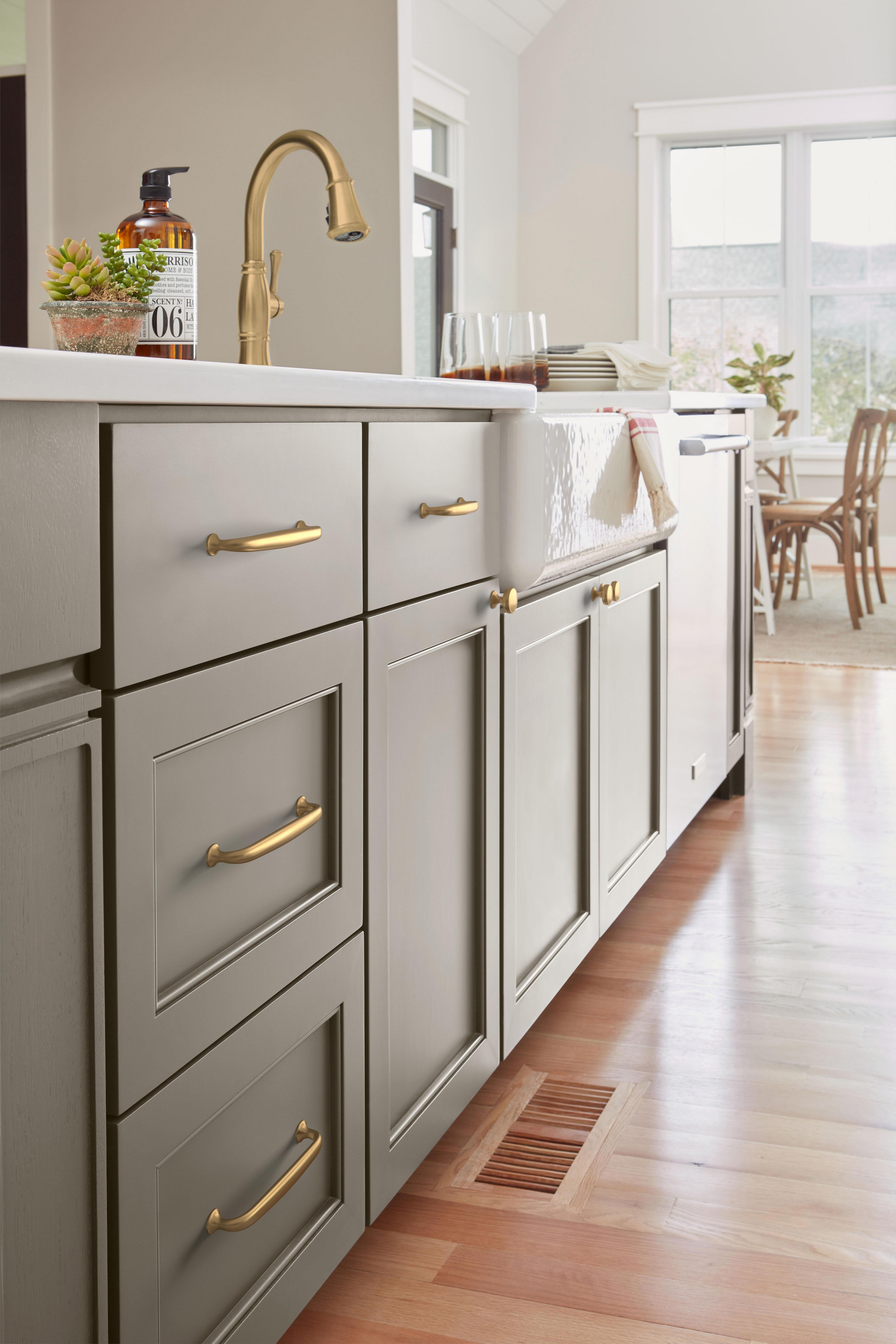 Renown 3-3/4 in. Center-to-Center Champagne Bronze Cabinet Pull