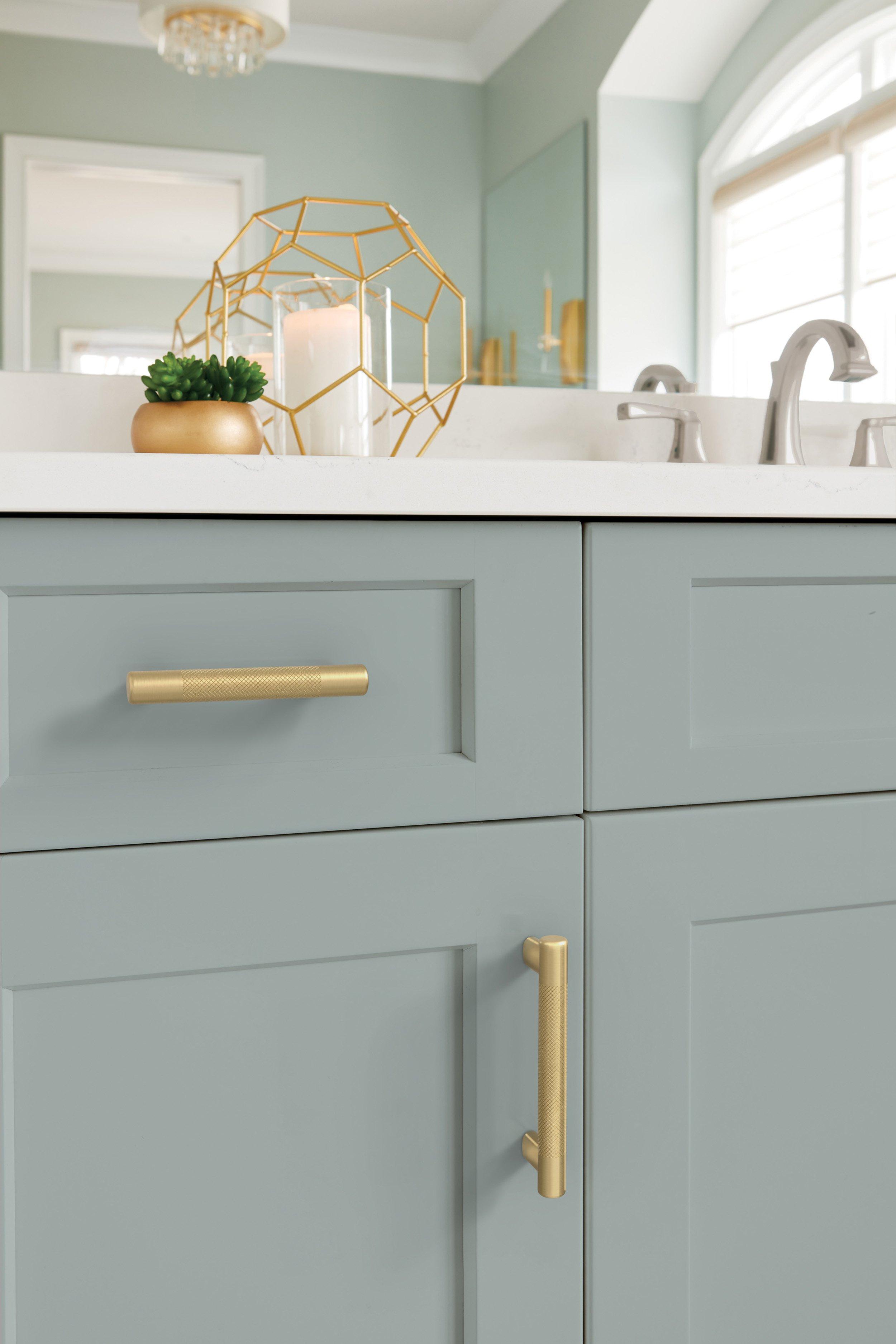 Bronx 3 or 3-3/4 in. Center-to-Center Champagne Bronze Cabinet Pull