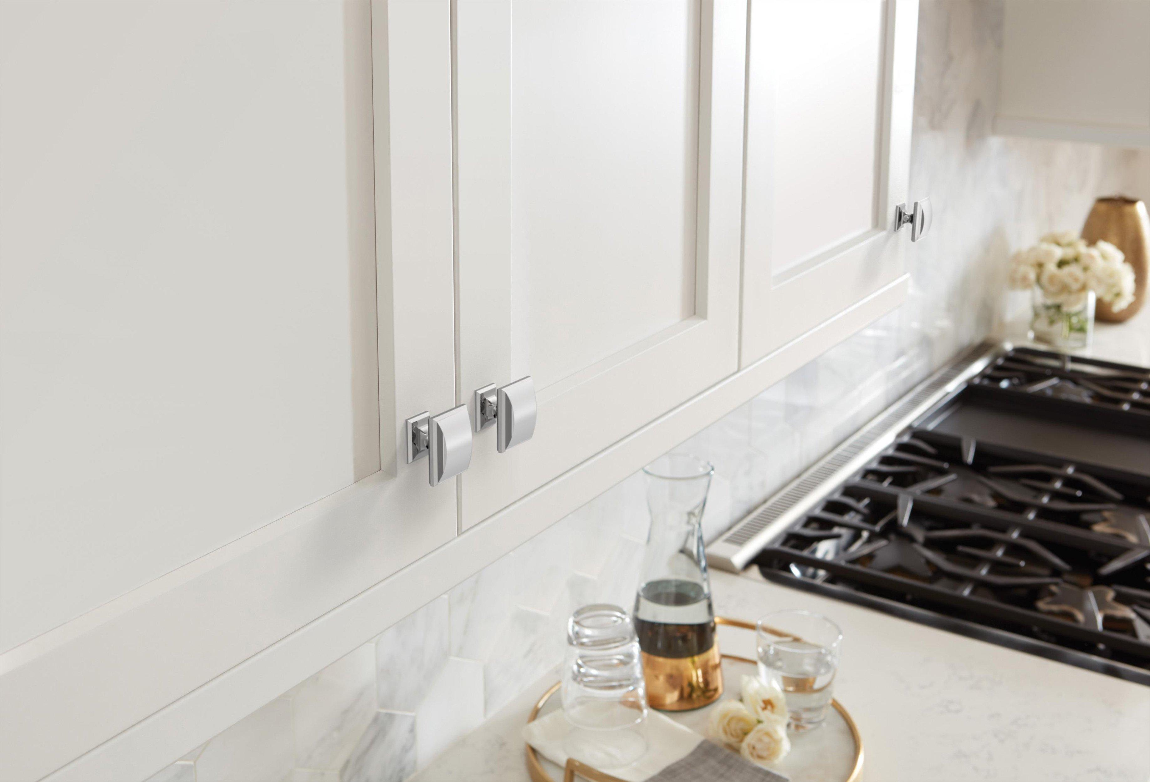 Candler 1-1/2 in. Polished Chrome Cabinet Knob