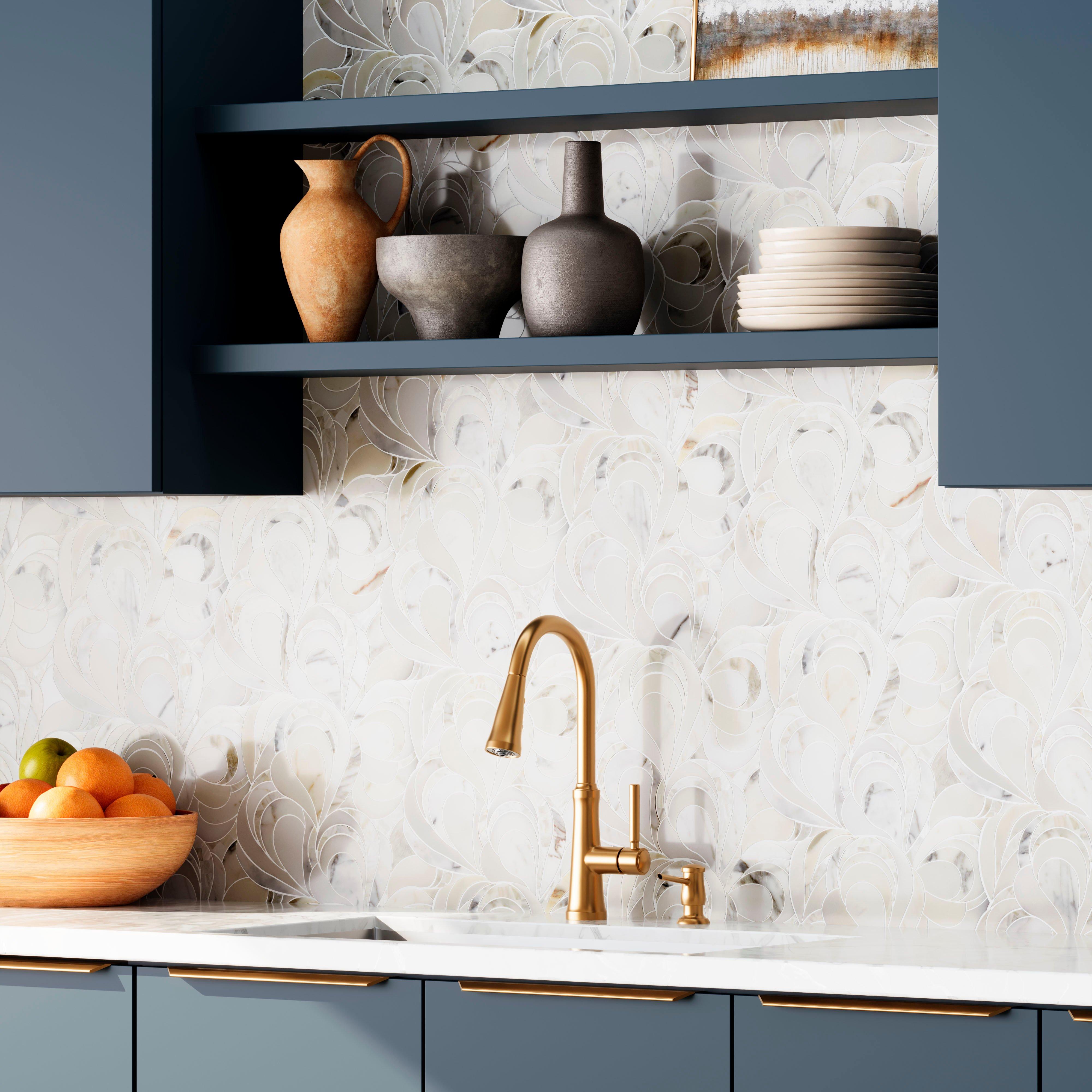 Pavone Calacatta Mother of Pearl Polished Waterjet Marble Mosaic