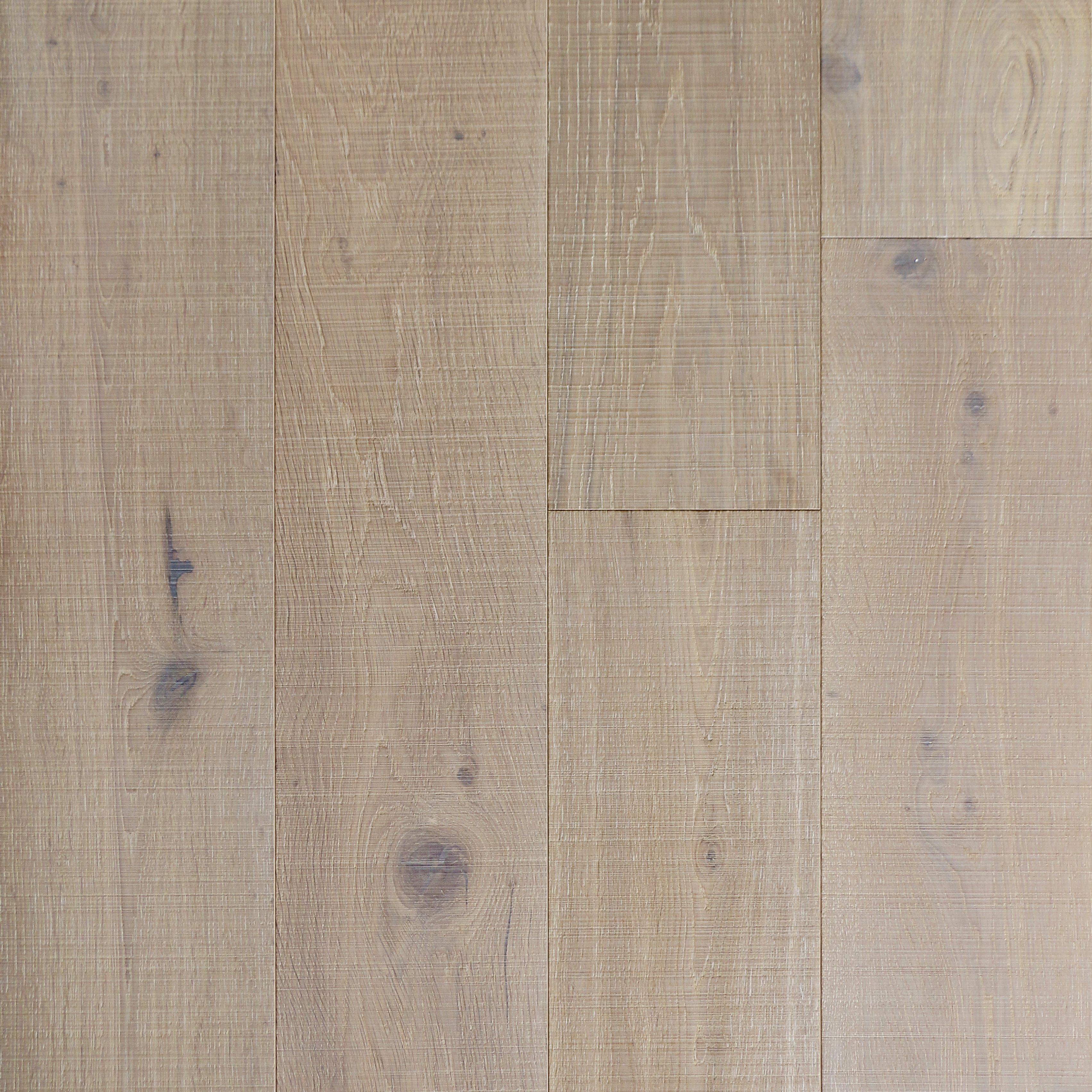 Montpellier White Oak III Distressed Engineered Hardwood