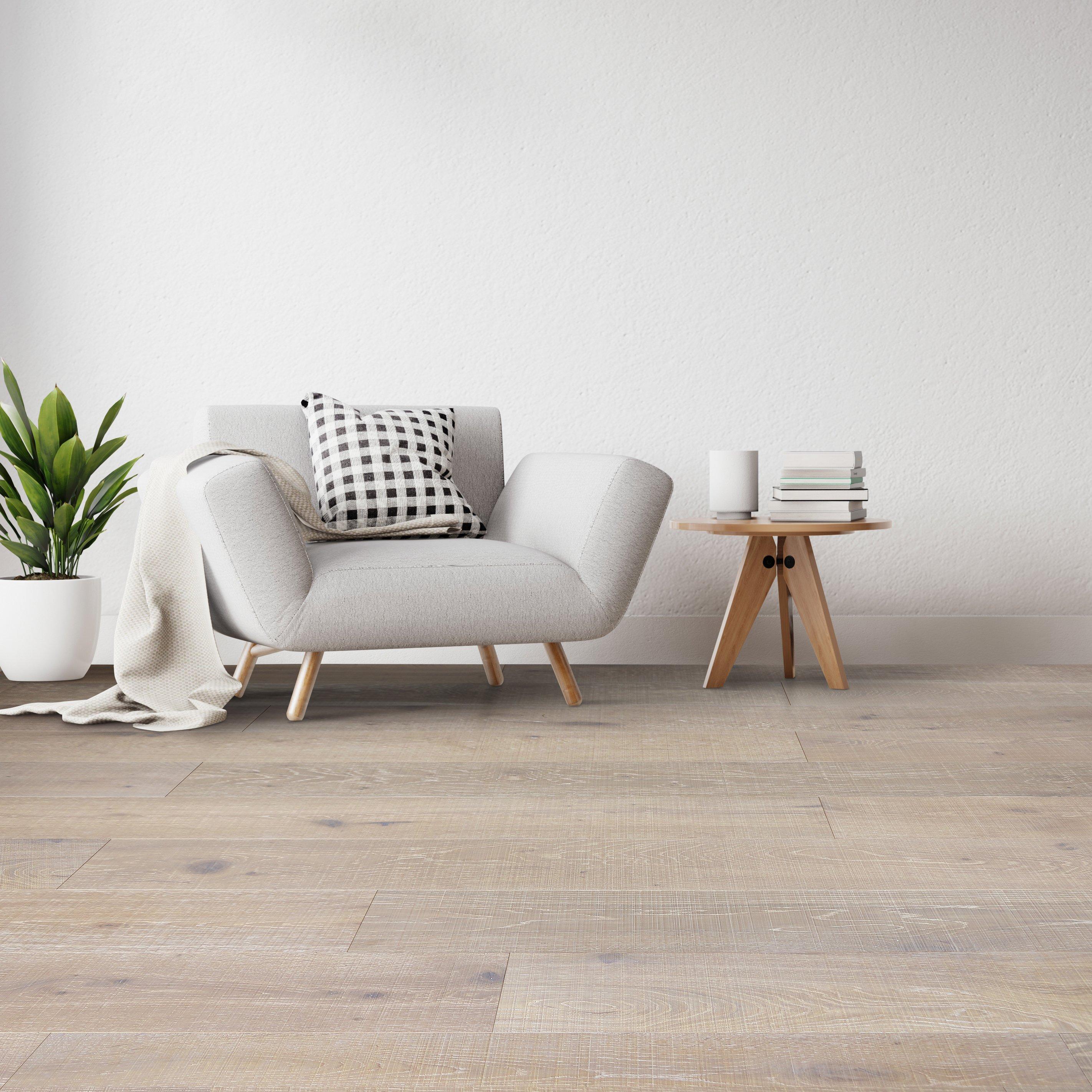 Montpellier White Oak III Distressed Engineered Hardwood