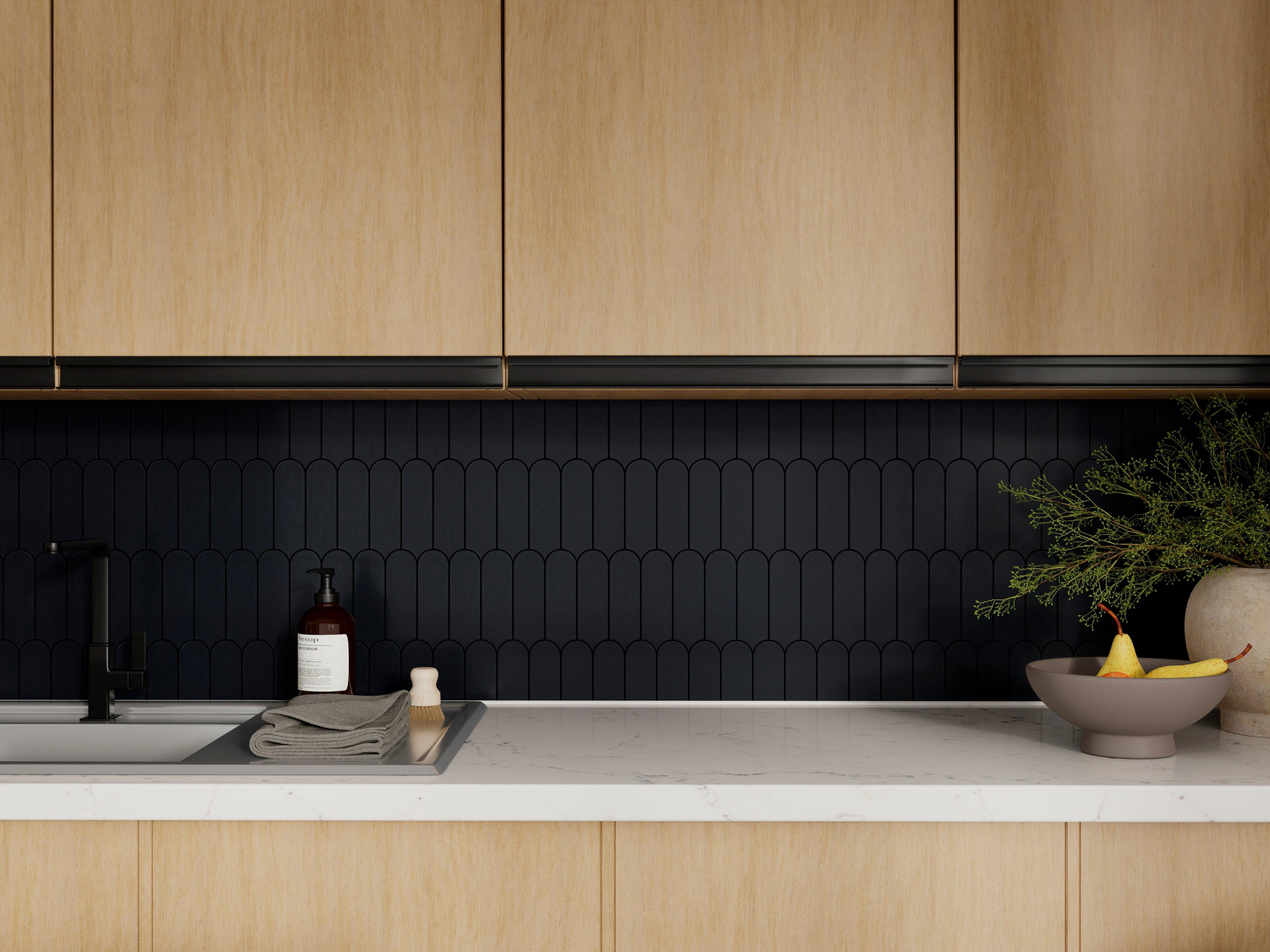 Scallop Honed Basalt Mosaic