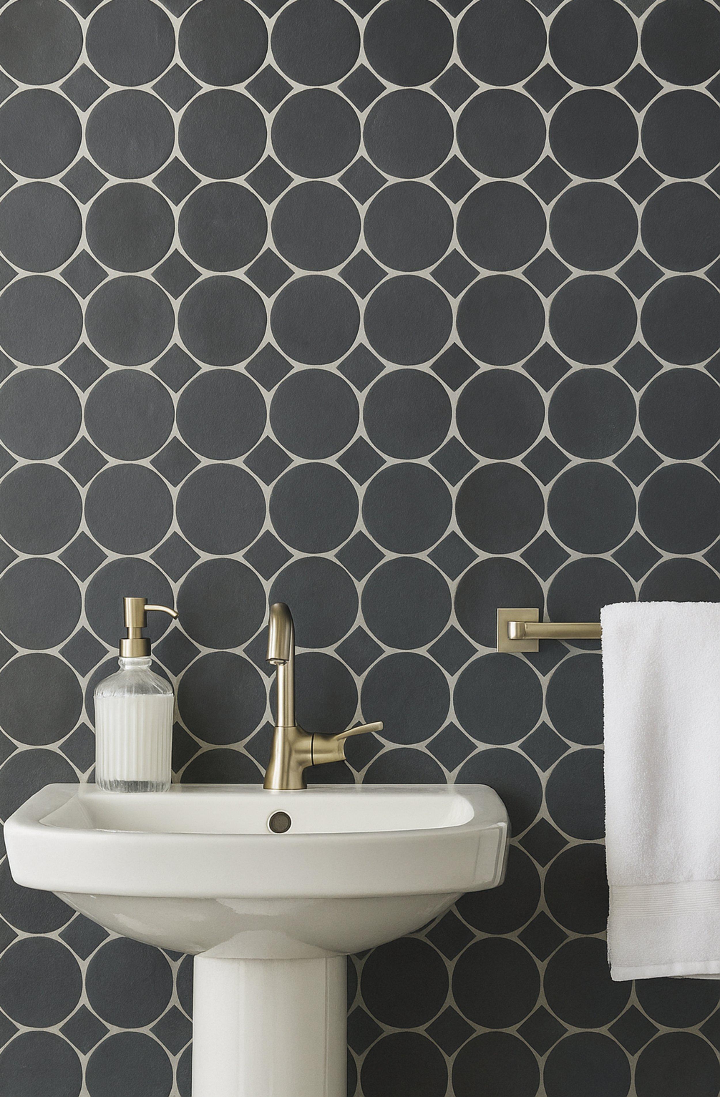 Maverick Black Limestone Natural Mosaic