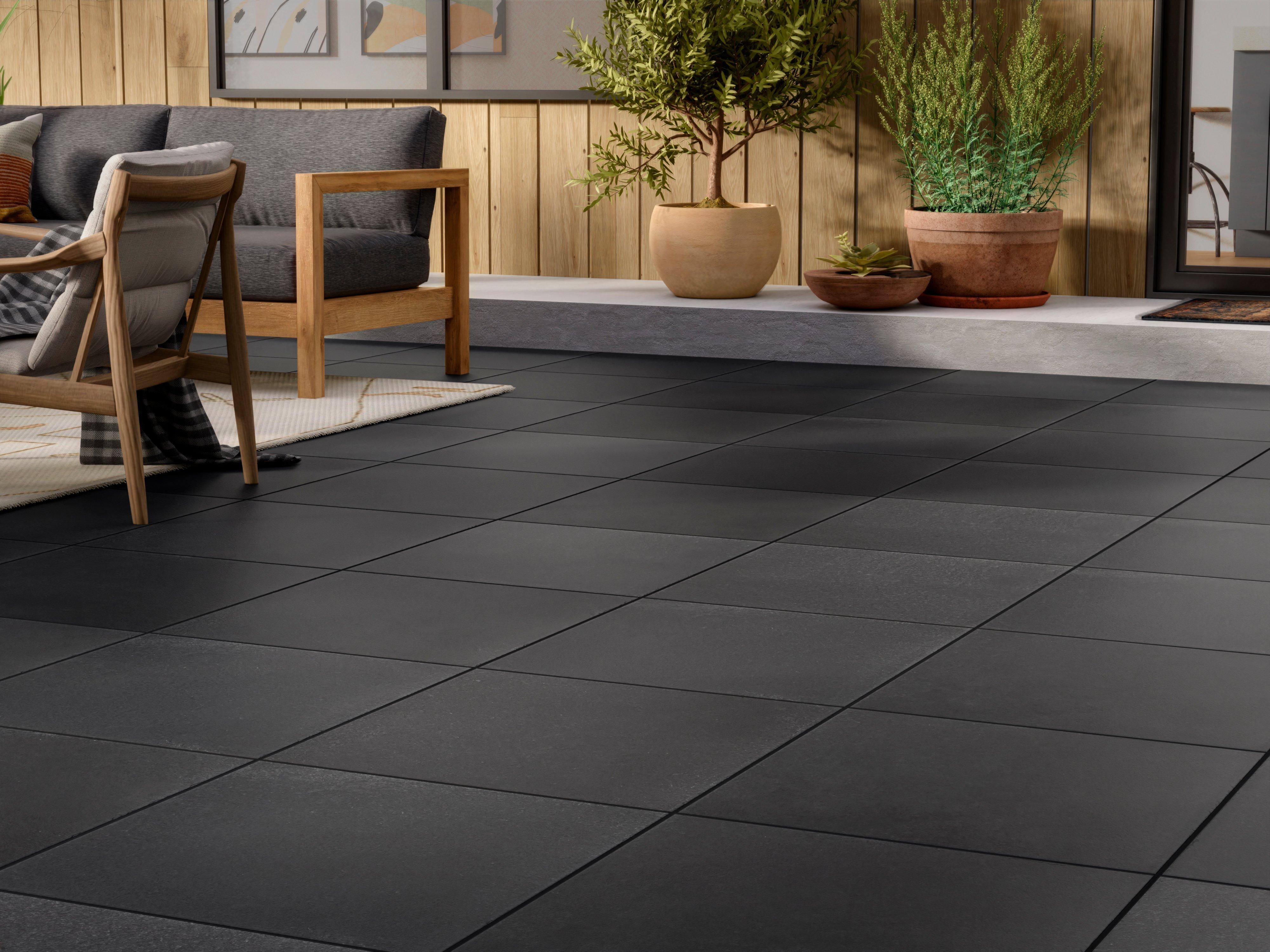 Natural Black Limestone 2cm. Paver