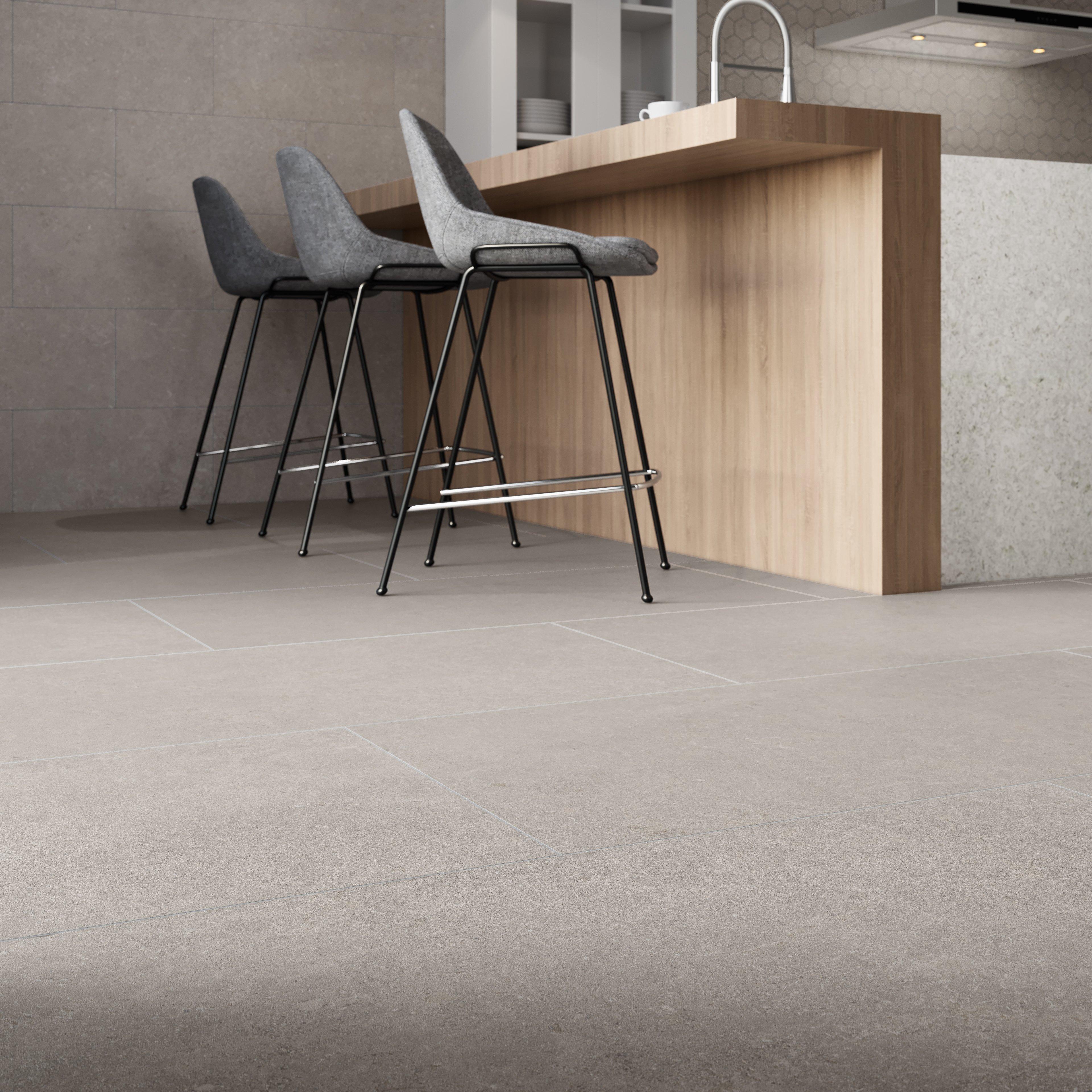 Leo Tight Spring Brushed Nickel Kitchen Faucet