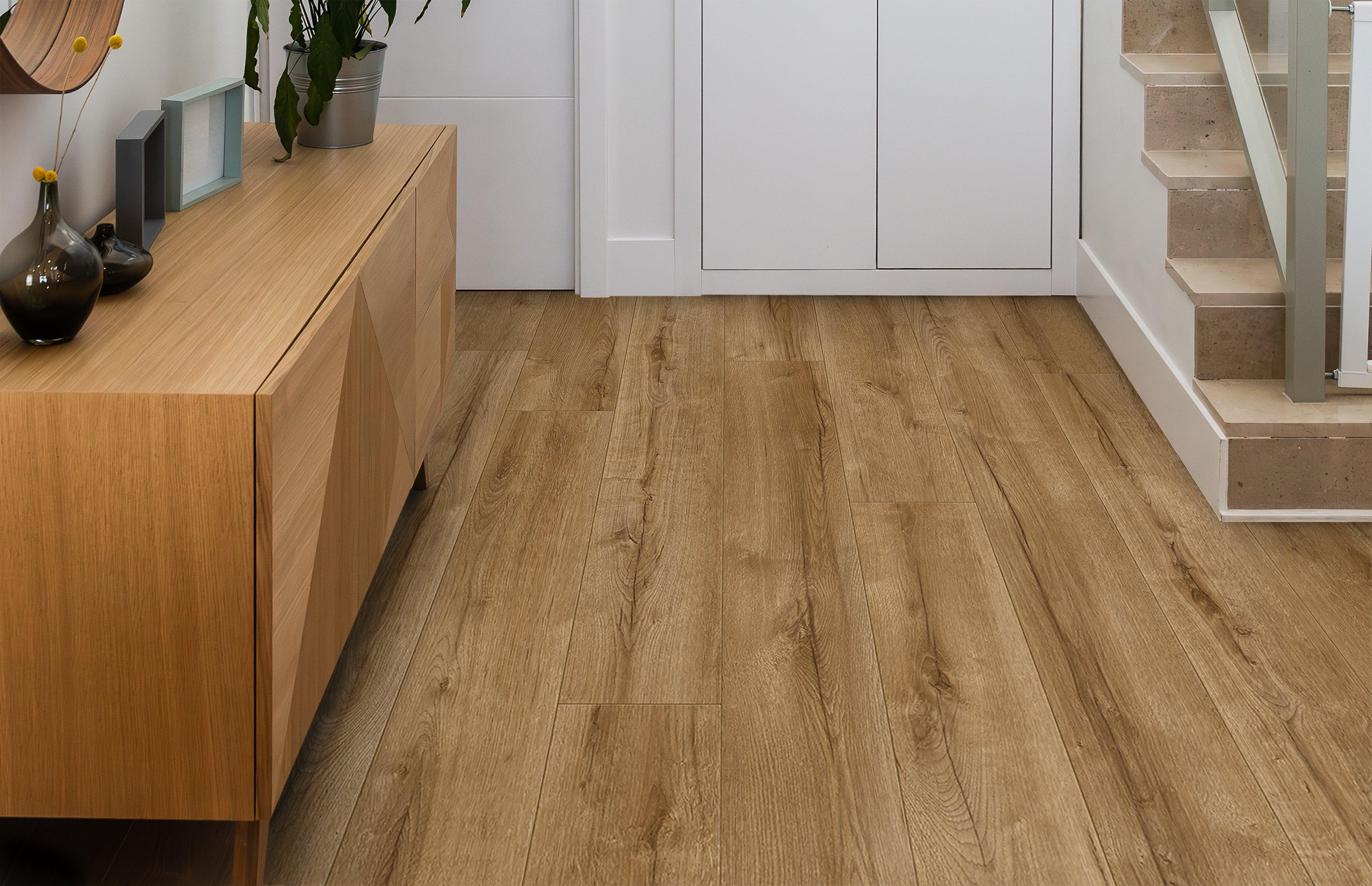Luna Lodge Waterproof Laminate Plank