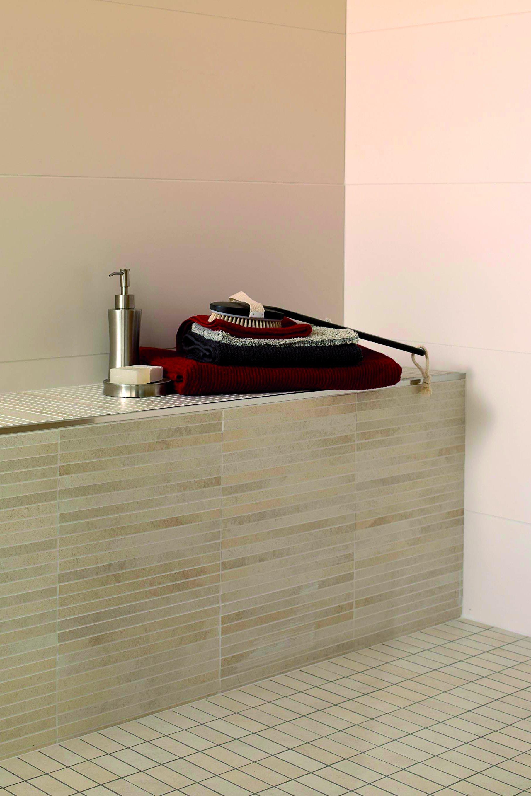 Schluter Quadec Square Edge Trim 5/16in. Brush Stainless Steel