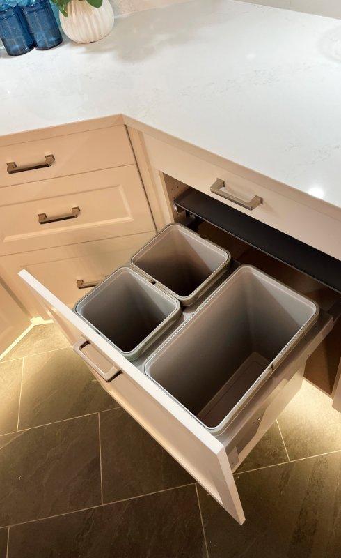 Organizational Solutions & Accessories