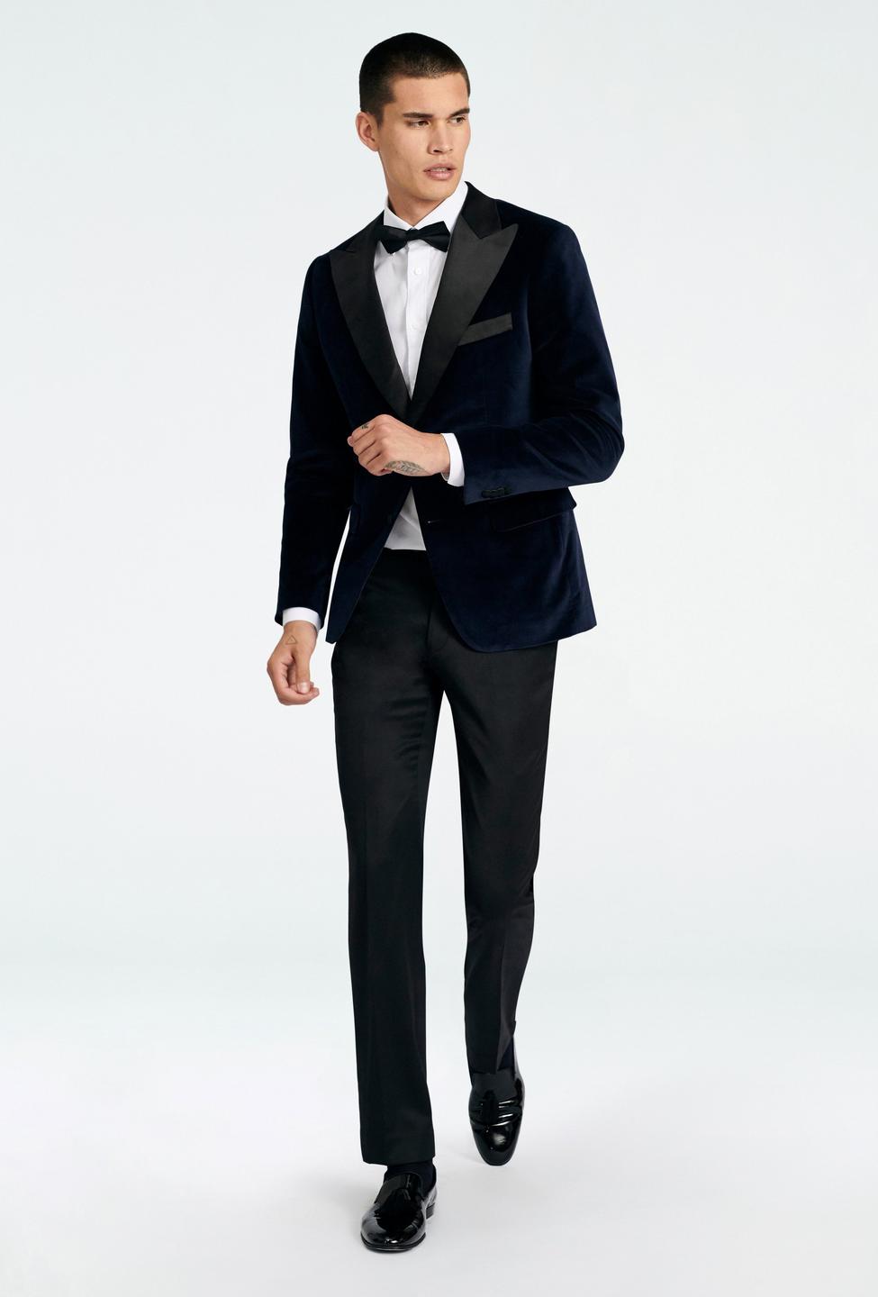 Navy blazer - Hardford Solid Design from Tuxedo Indochino Collection
