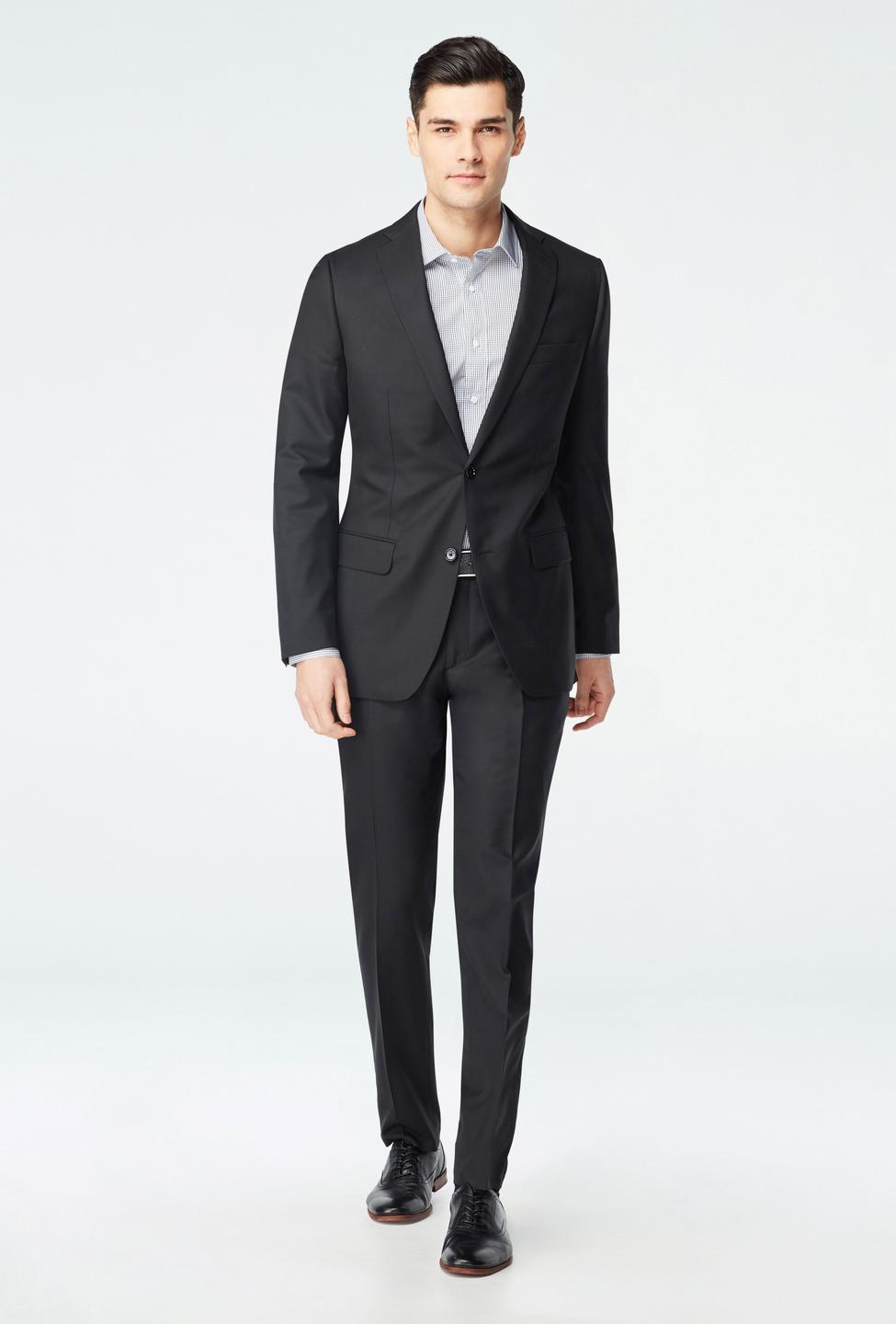 Black suit - Highbridge Solid Design from Luxury Indochino Collection