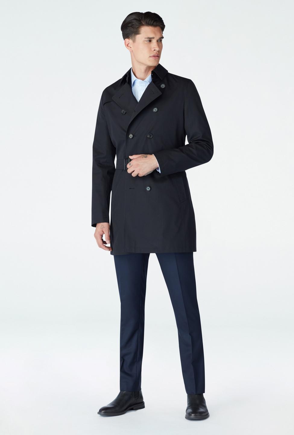 Black trenchcoat - Solid Design from Indochino Collection