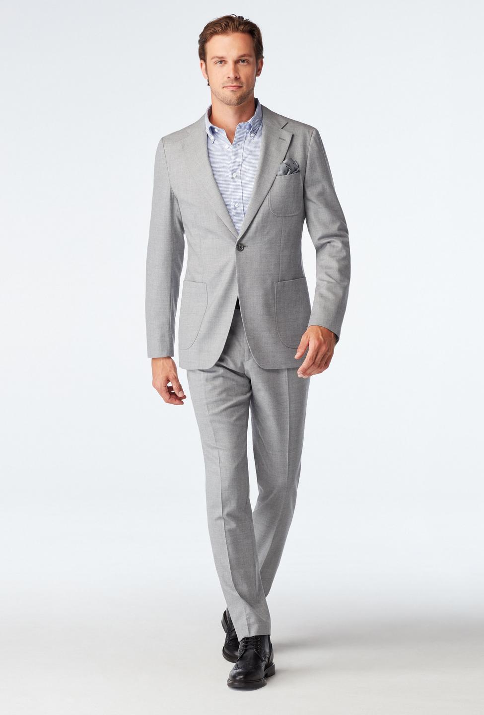 Hayward Flannel Light Gray Suit