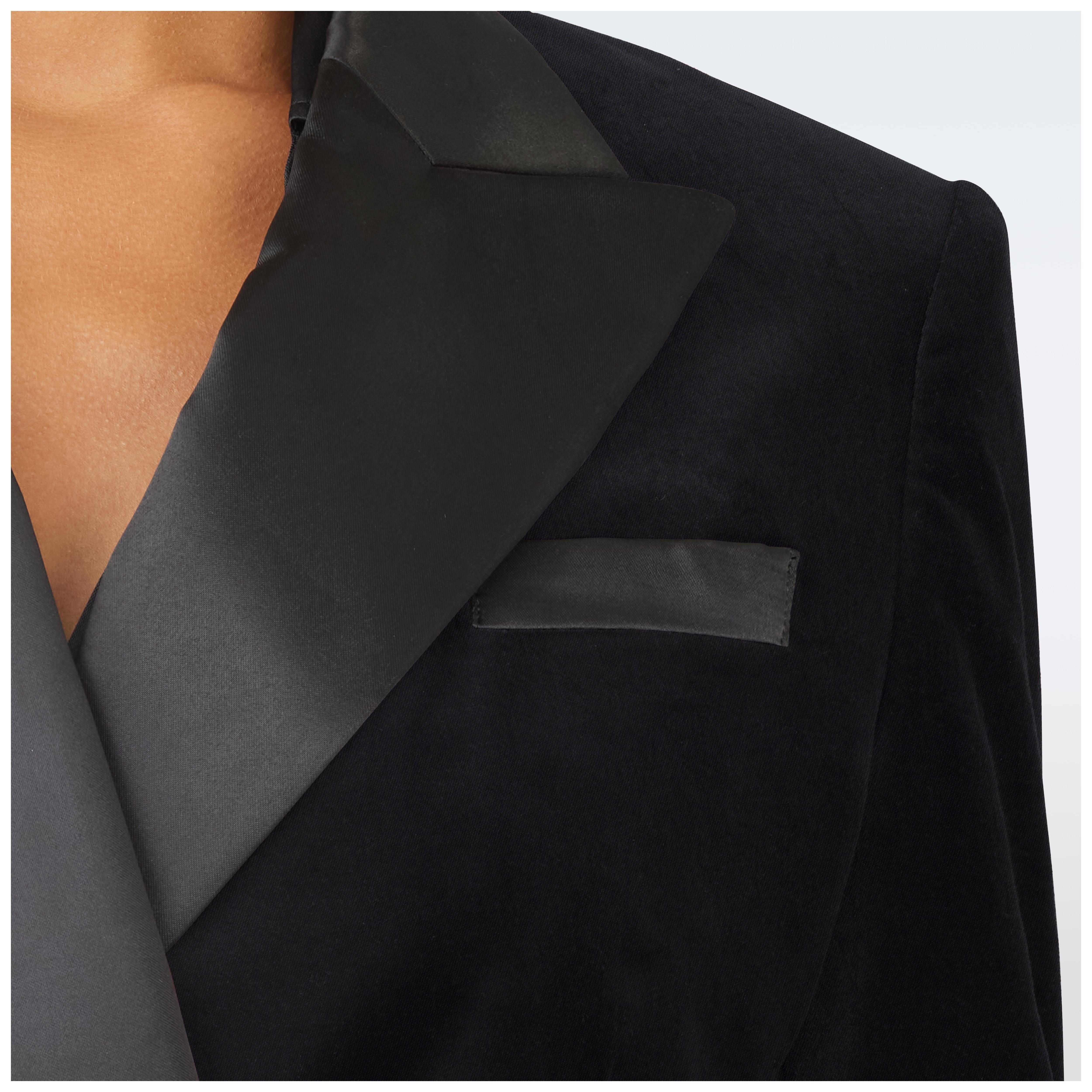 Product thumbnail 6 Black suit women - Hampton Solid Design from Tuxedo Indochino Collection