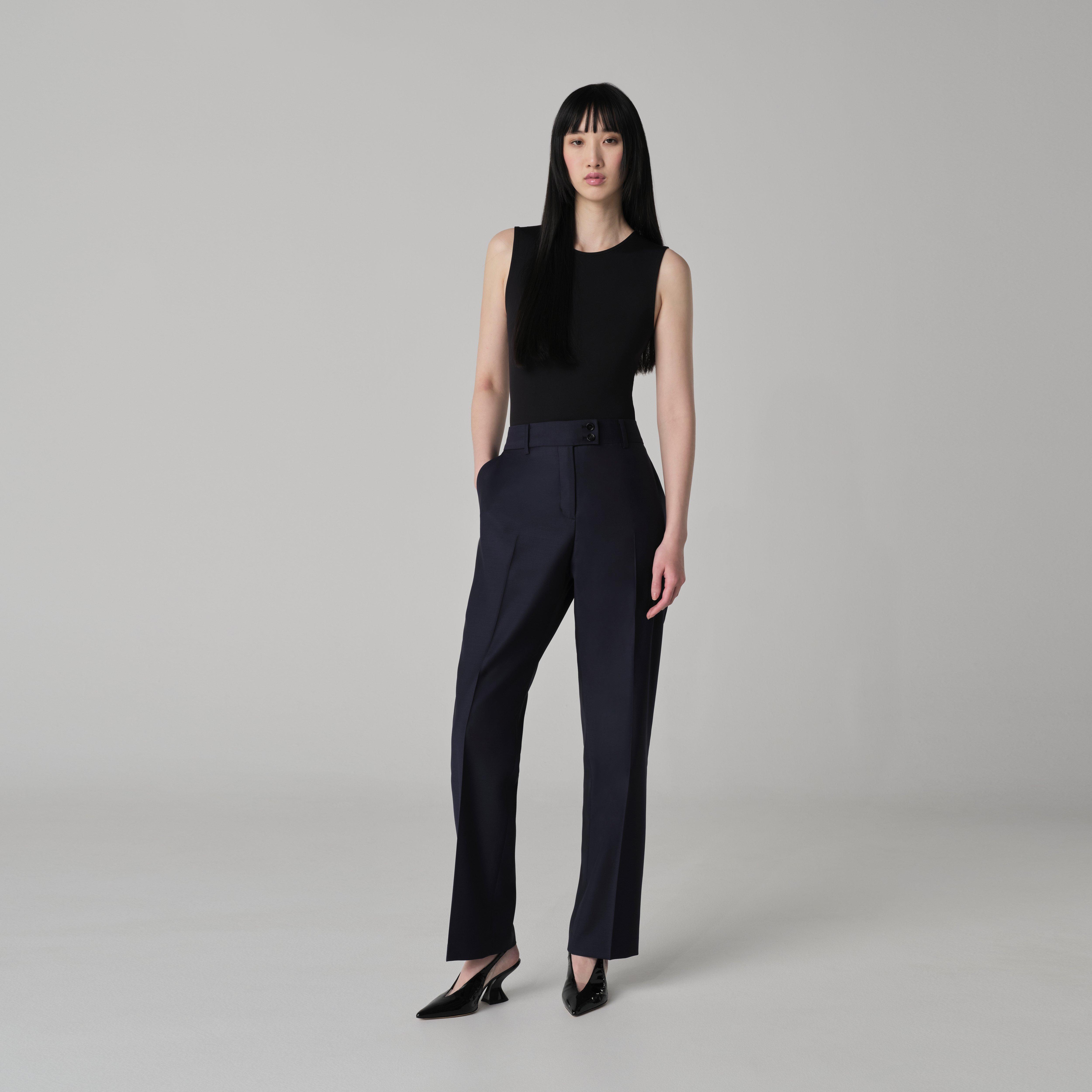 Product thumbnail 3 Navy suit women - hexham Solid Design from Studio Collection Indochino Collection