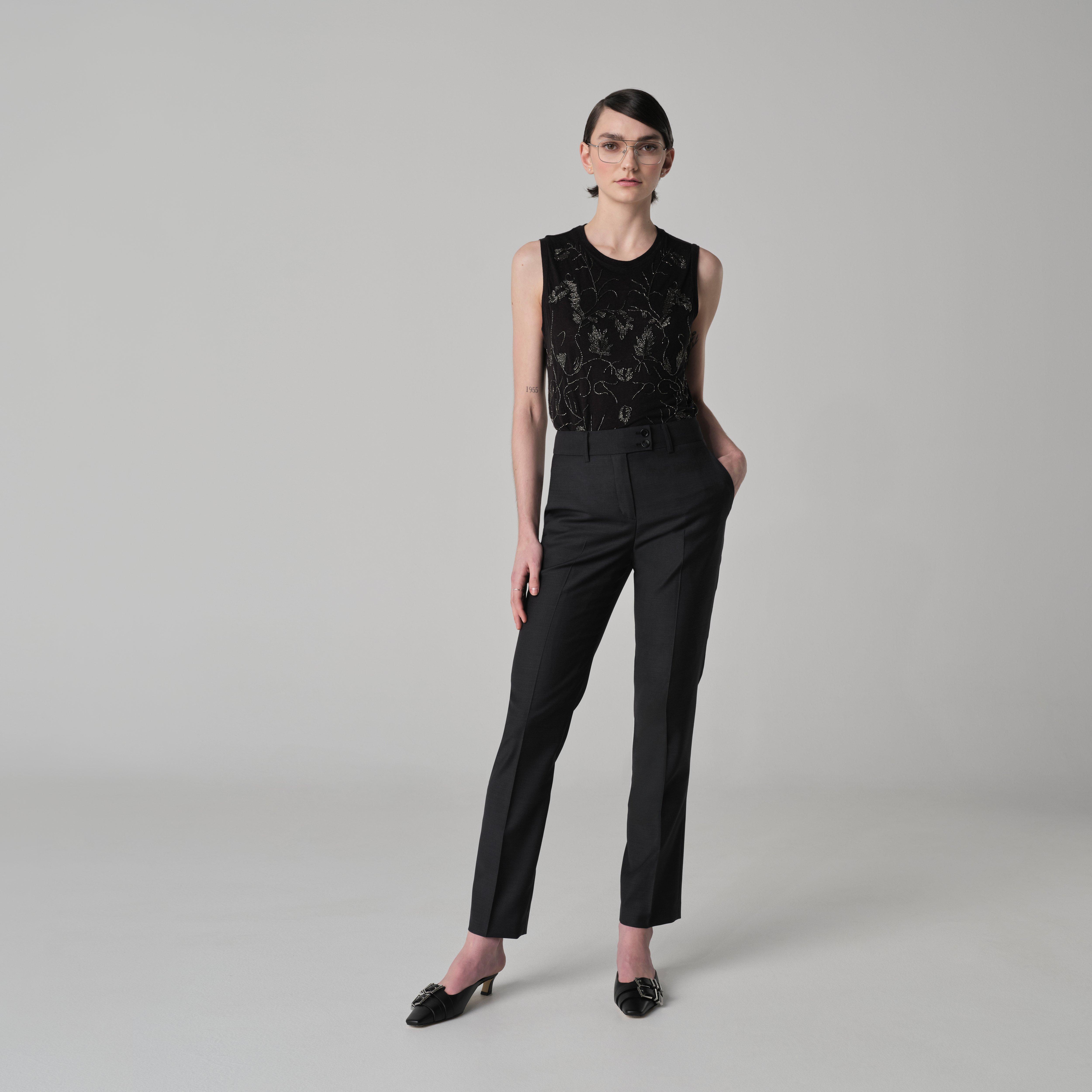 Product thumbnail 3 Gray suit women - hexham Solid Design from Studio Collection Indochino Collection