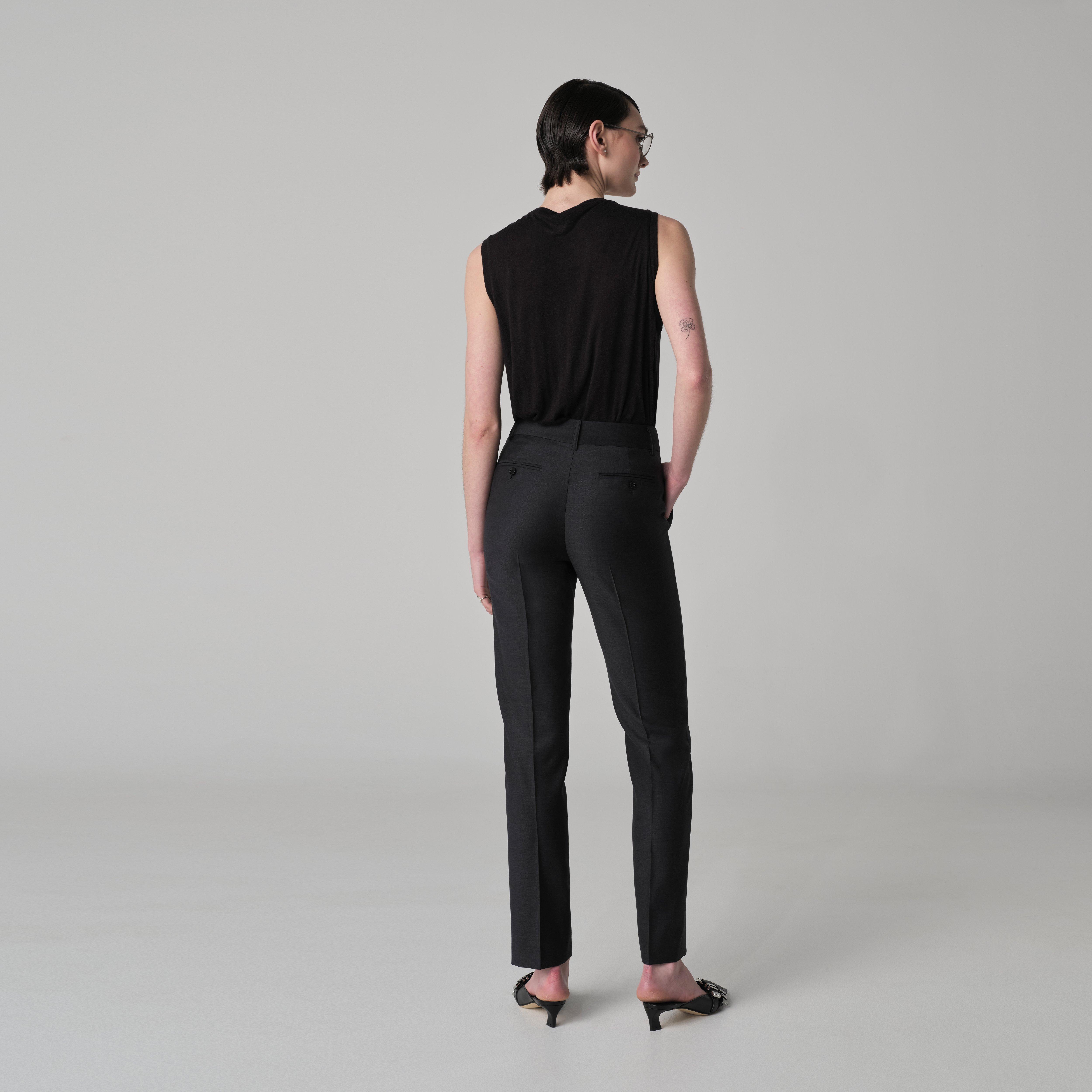 Product thumbnail 4 Gray suit women - hexham Solid Design from Studio Collection Indochino Collection